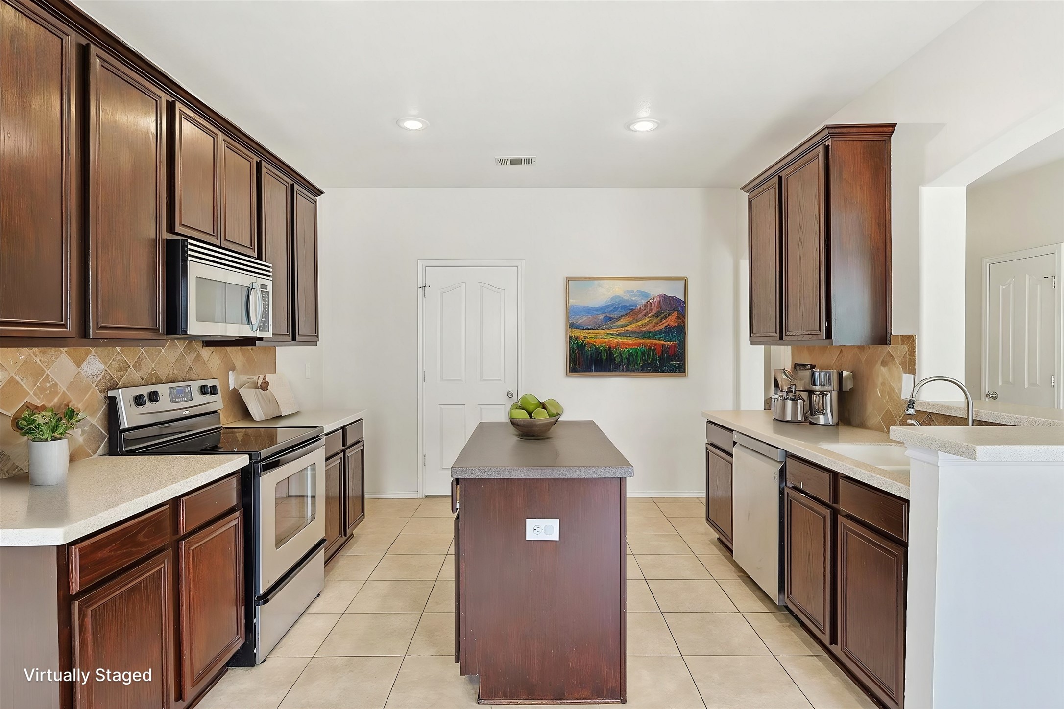 13232 Poppy Hill Lane