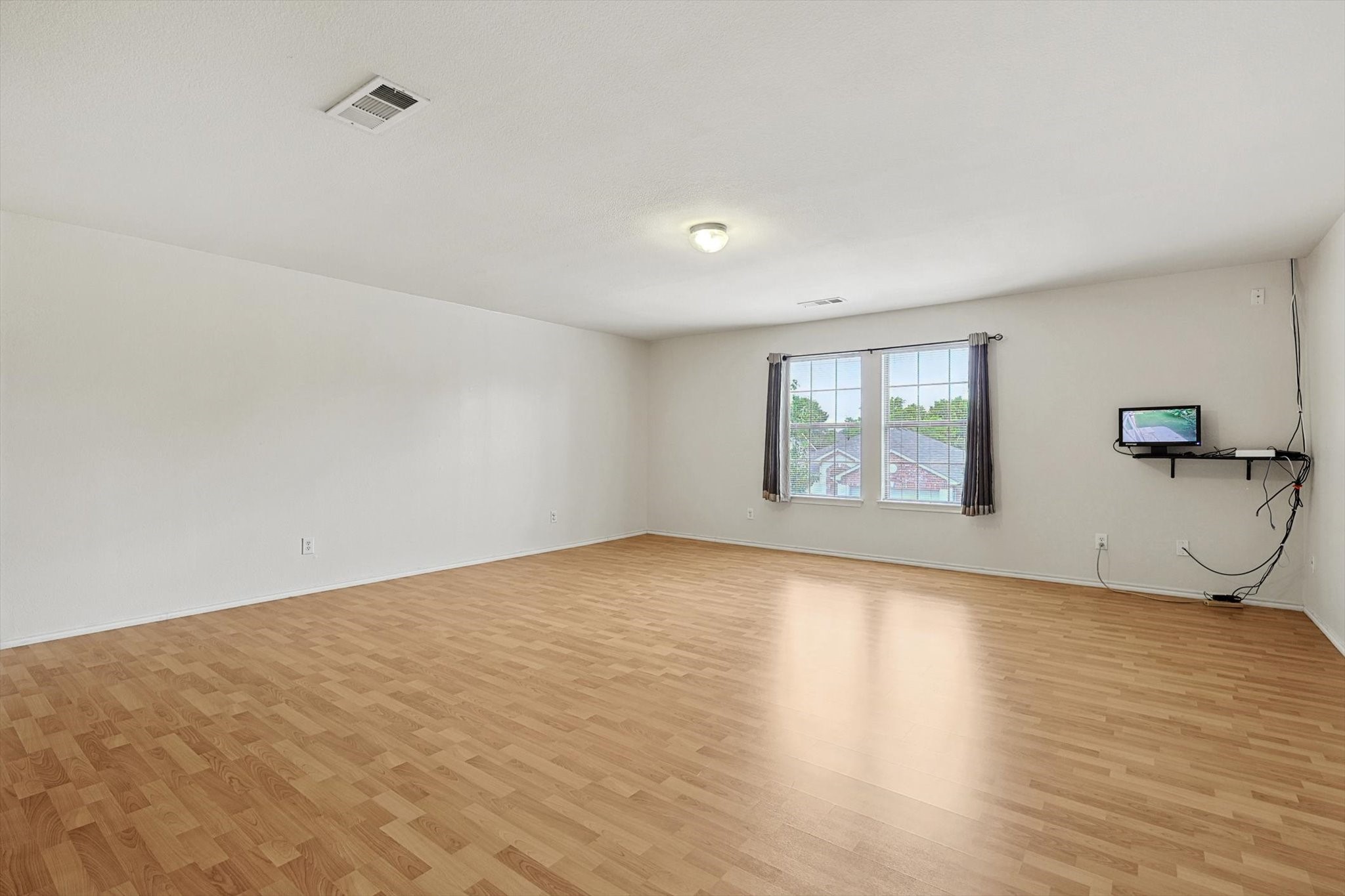 13232 Poppy Hill Lane