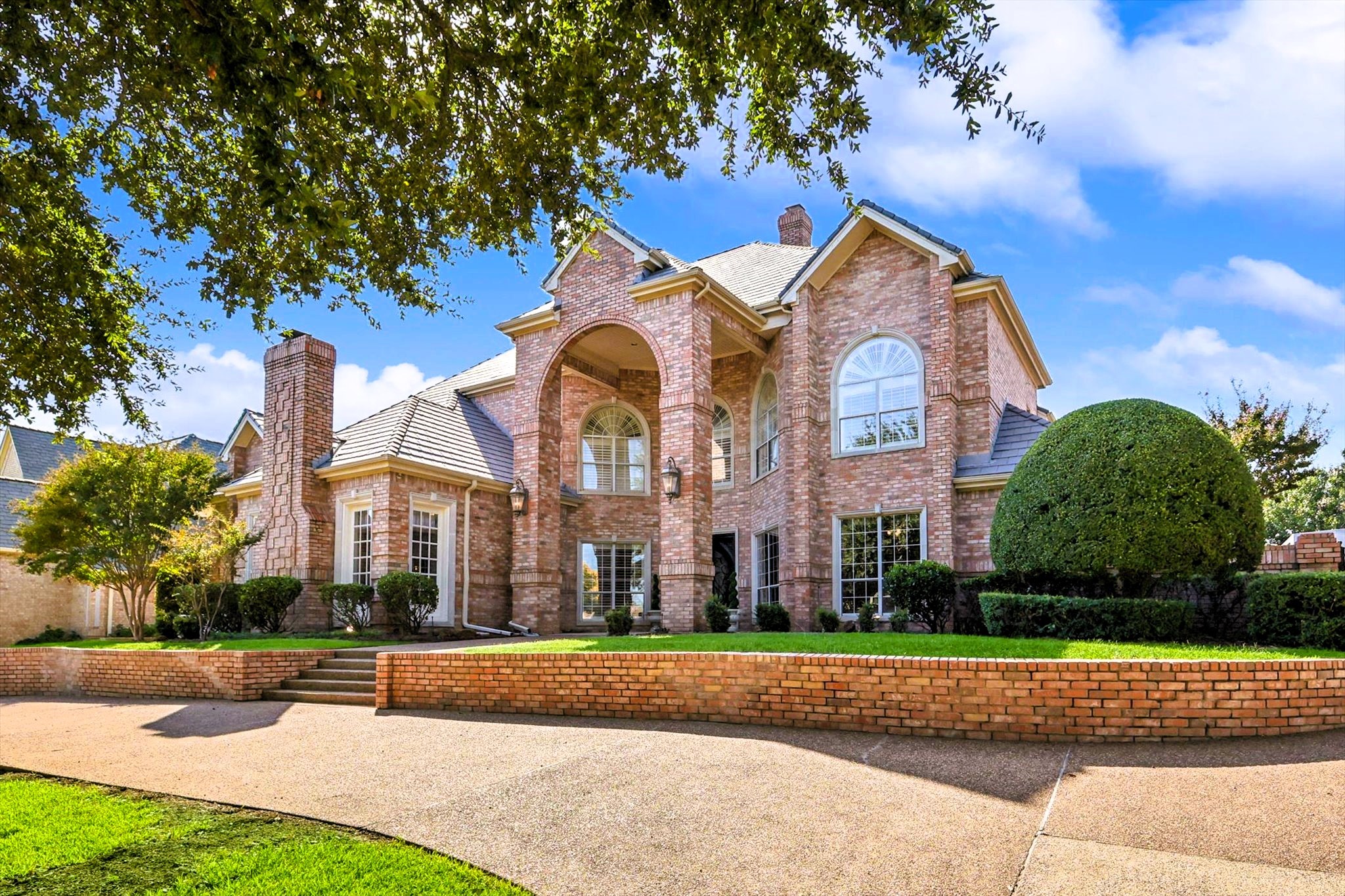 4512 Dartmoore Lane