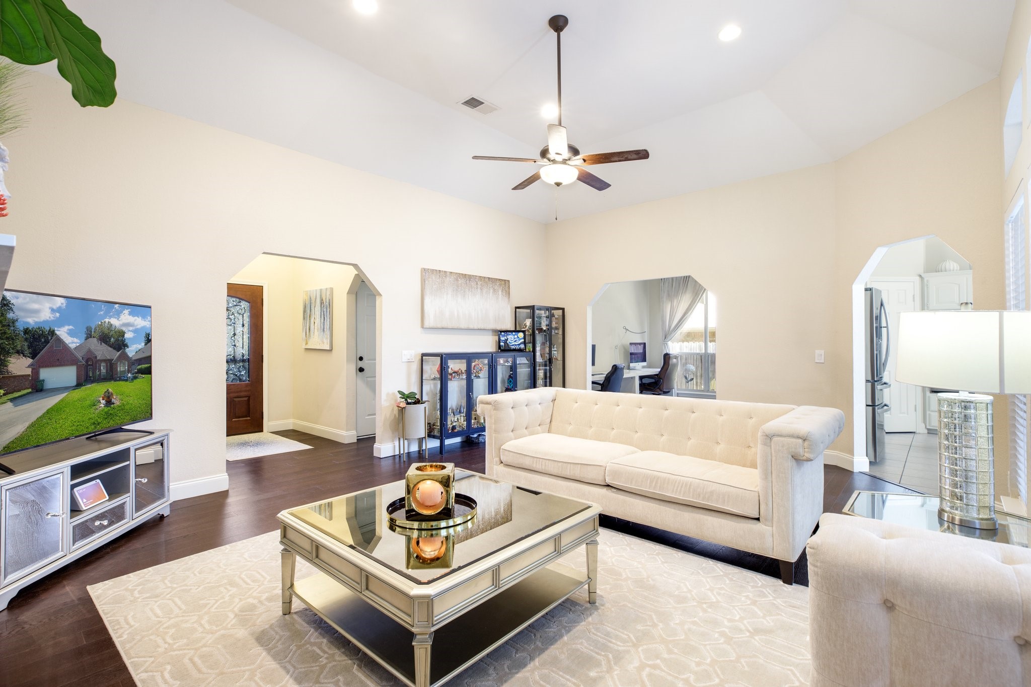 2113 N Aspenwood Drive