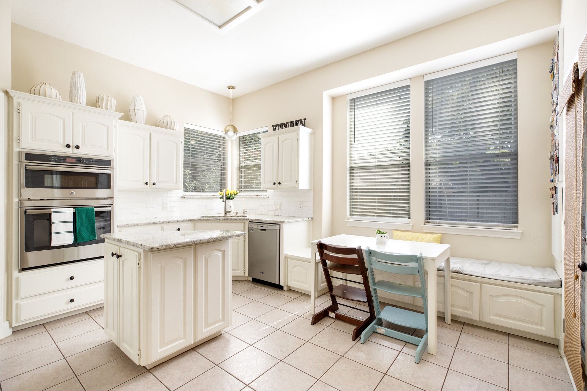 2113 N Aspenwood Drive