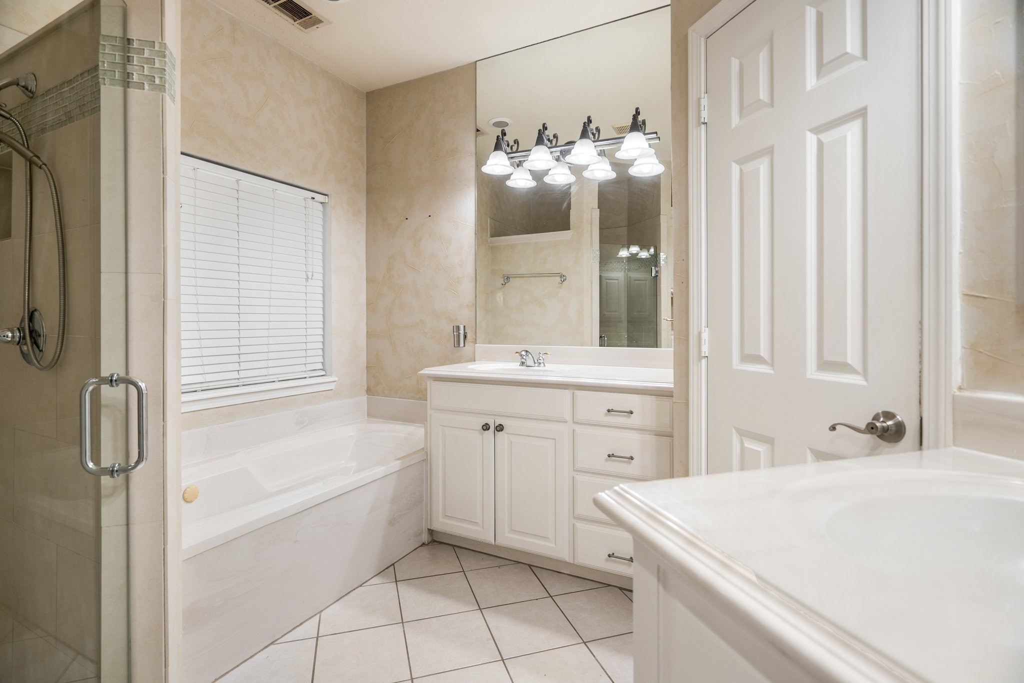 6109 Gateridge Drive