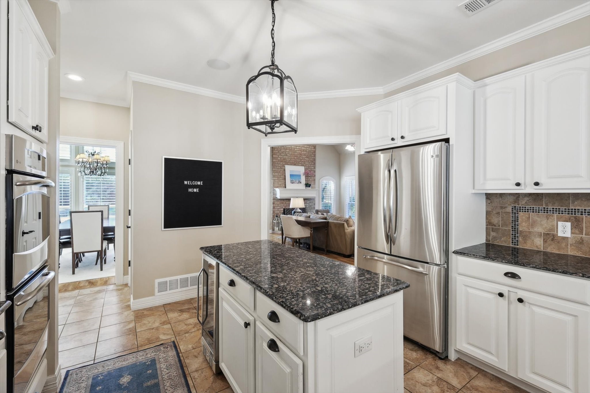 4100 Beacon Hill Court