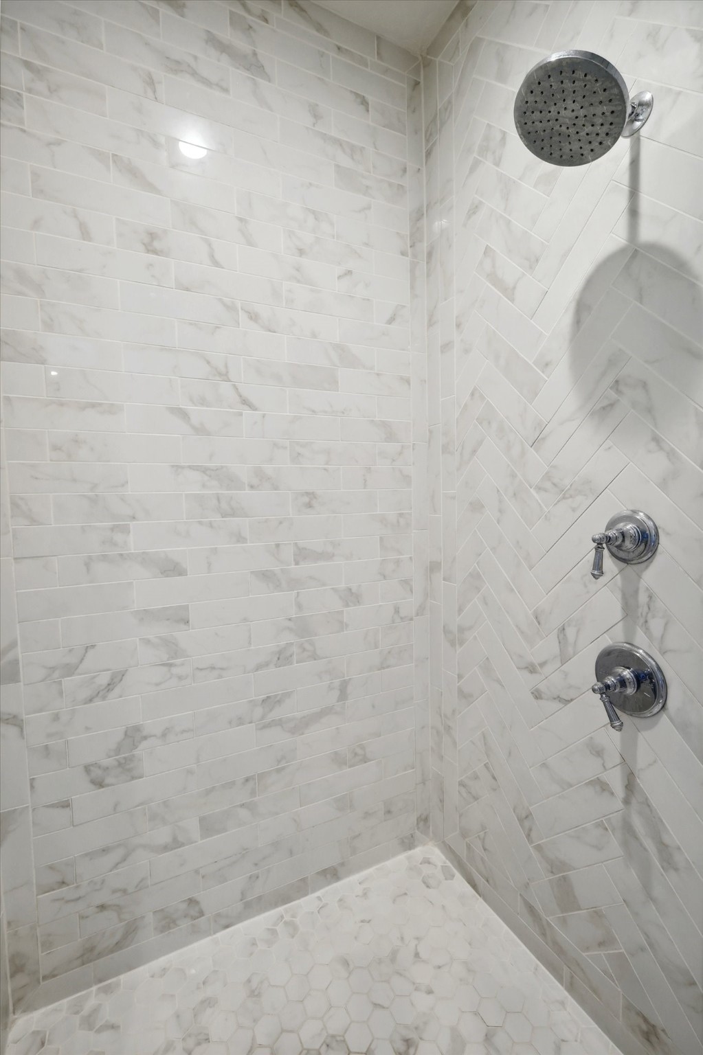 4100 Beacon Hill Court