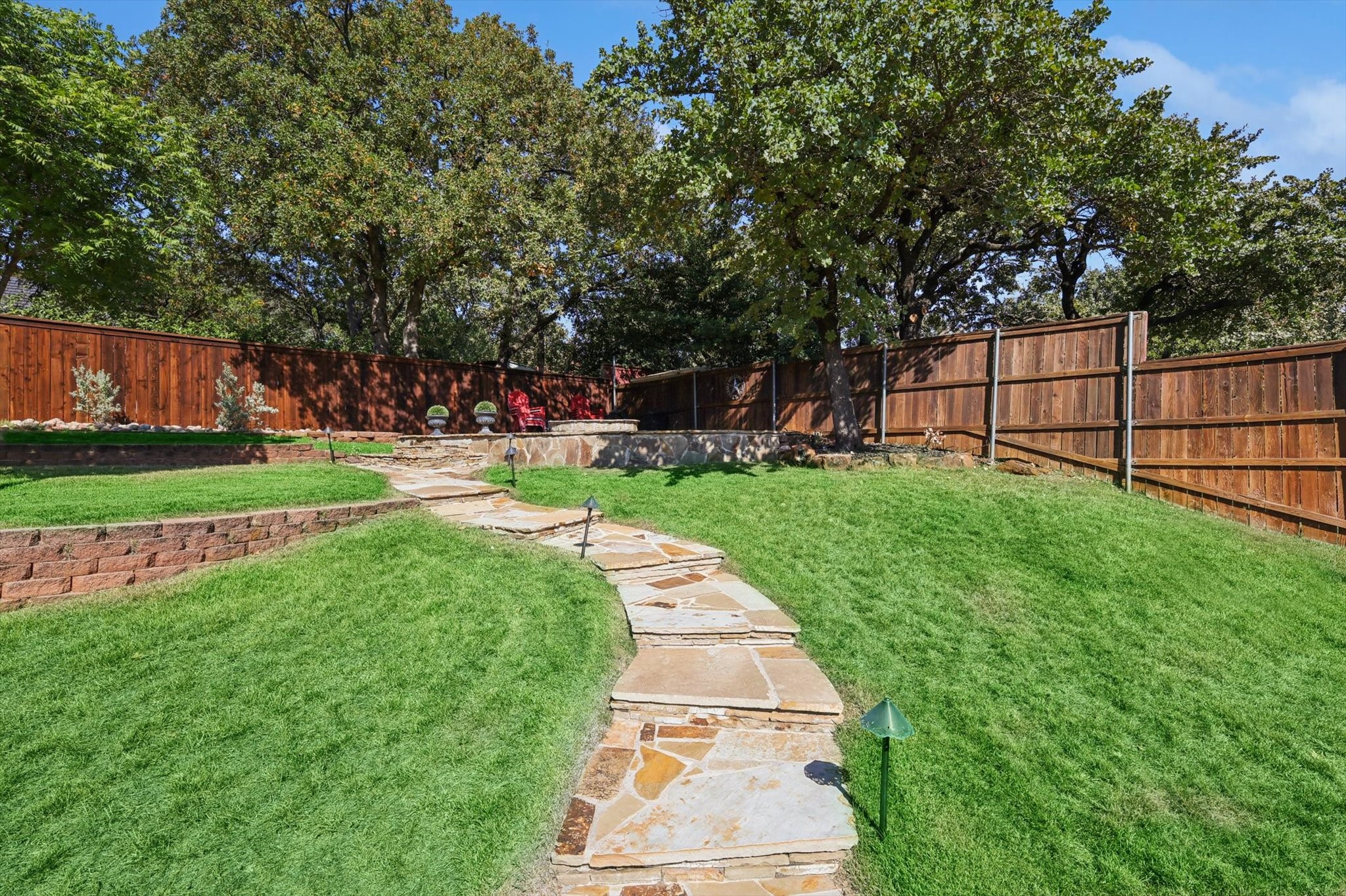 4100 Beacon Hill Court