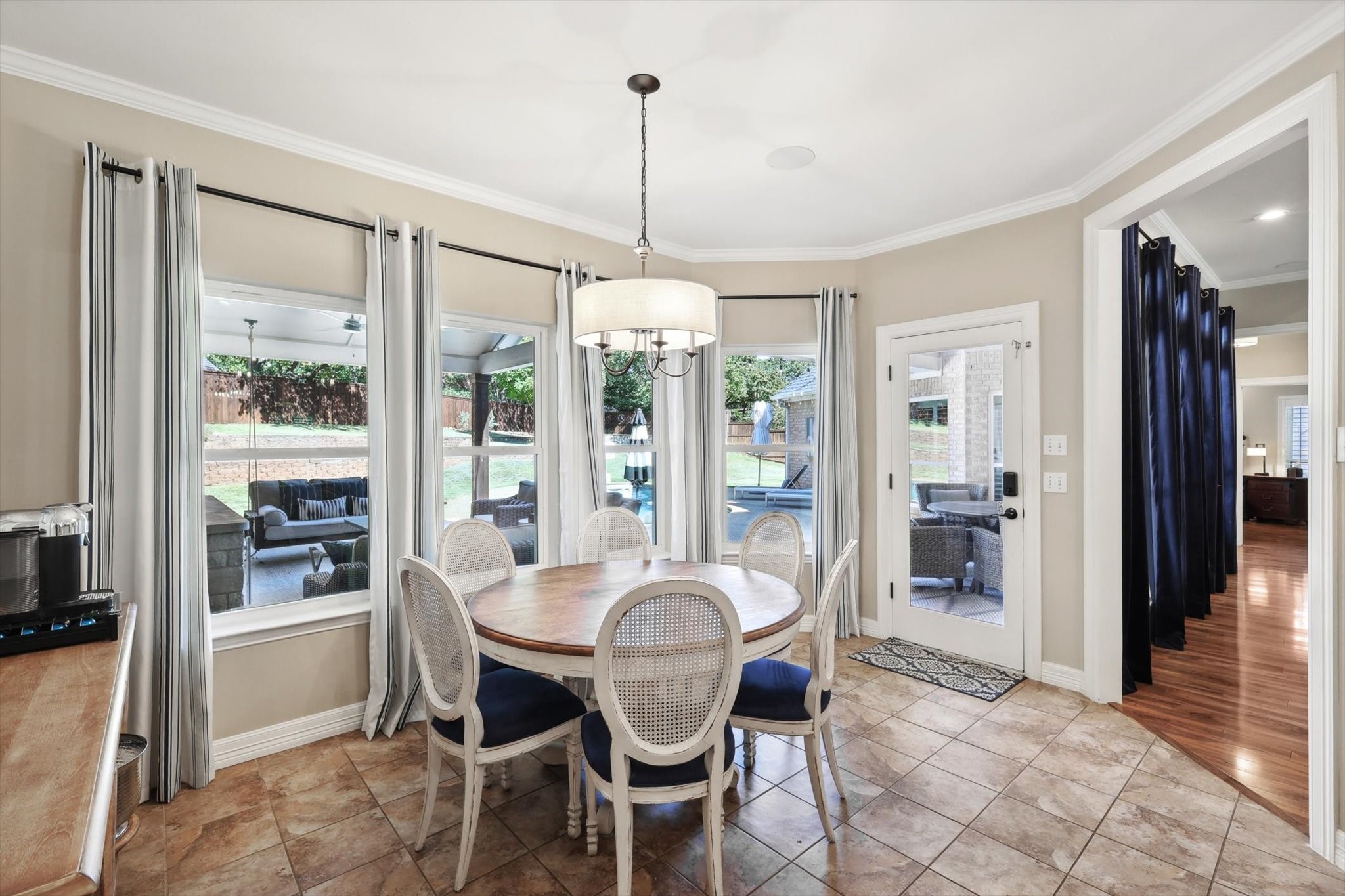 4100 Beacon Hill Court