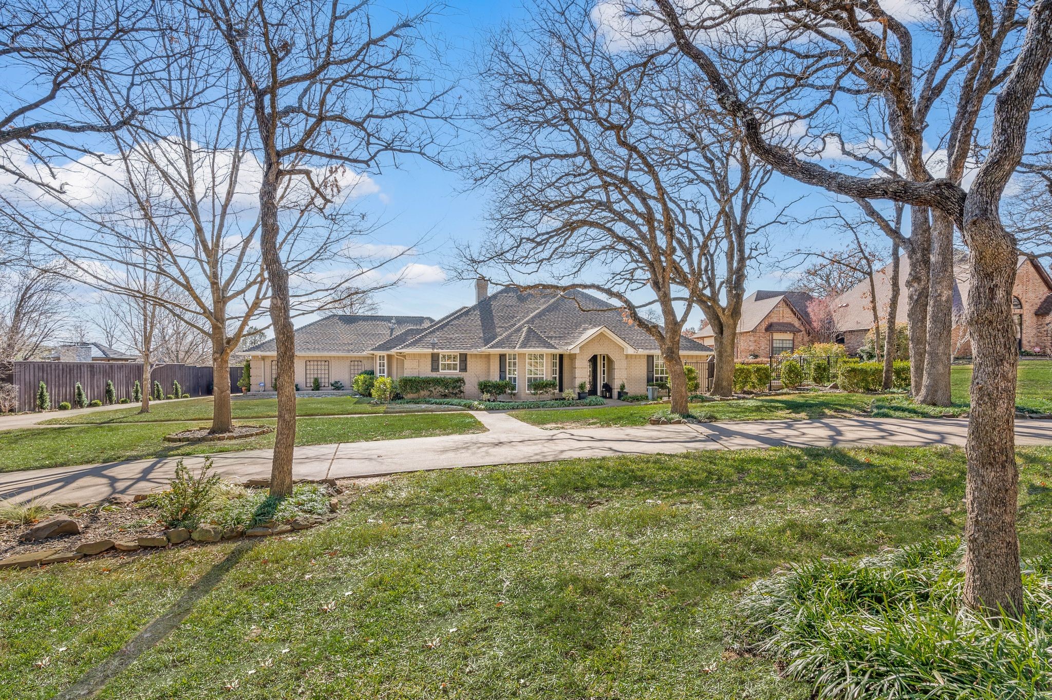 1785 Kingswood Drive