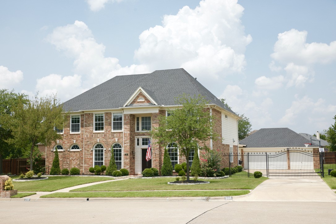 200 Lovegrass Lane