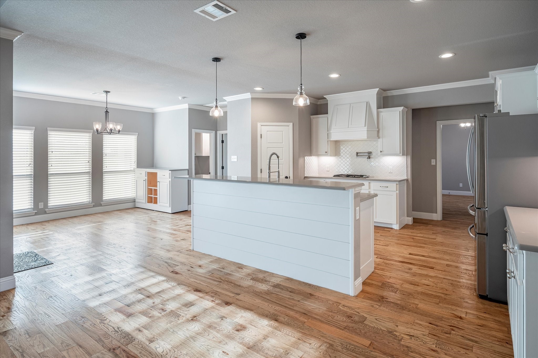 2908 Grassland Court