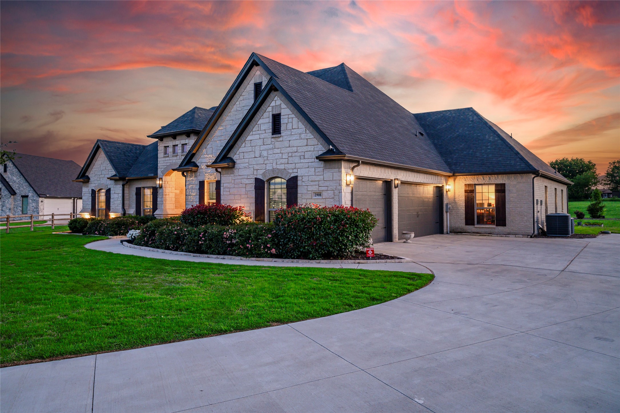 2908 Grassland Court