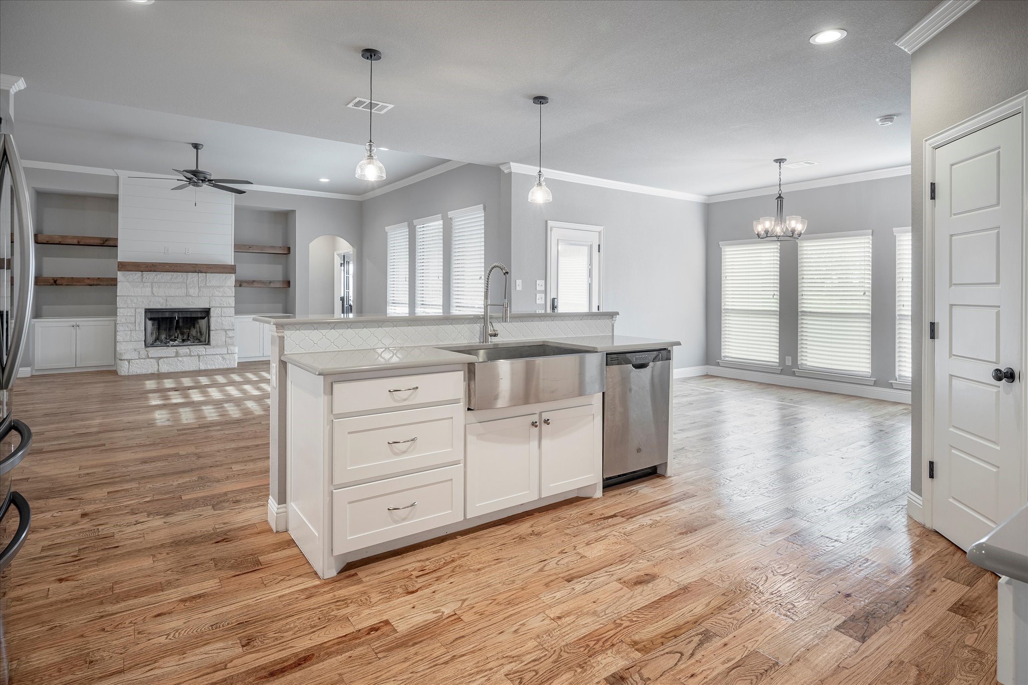 2908 Grassland Court