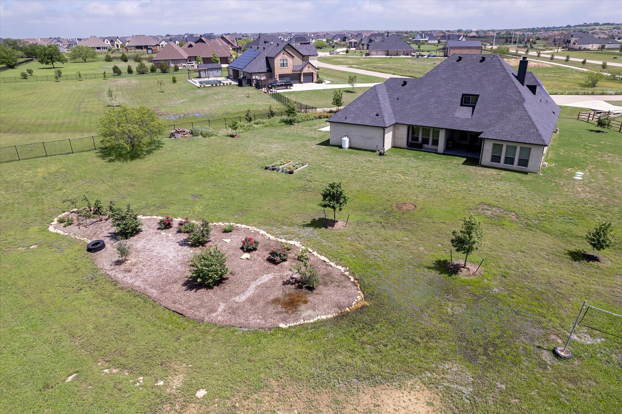 2908 Grassland Court