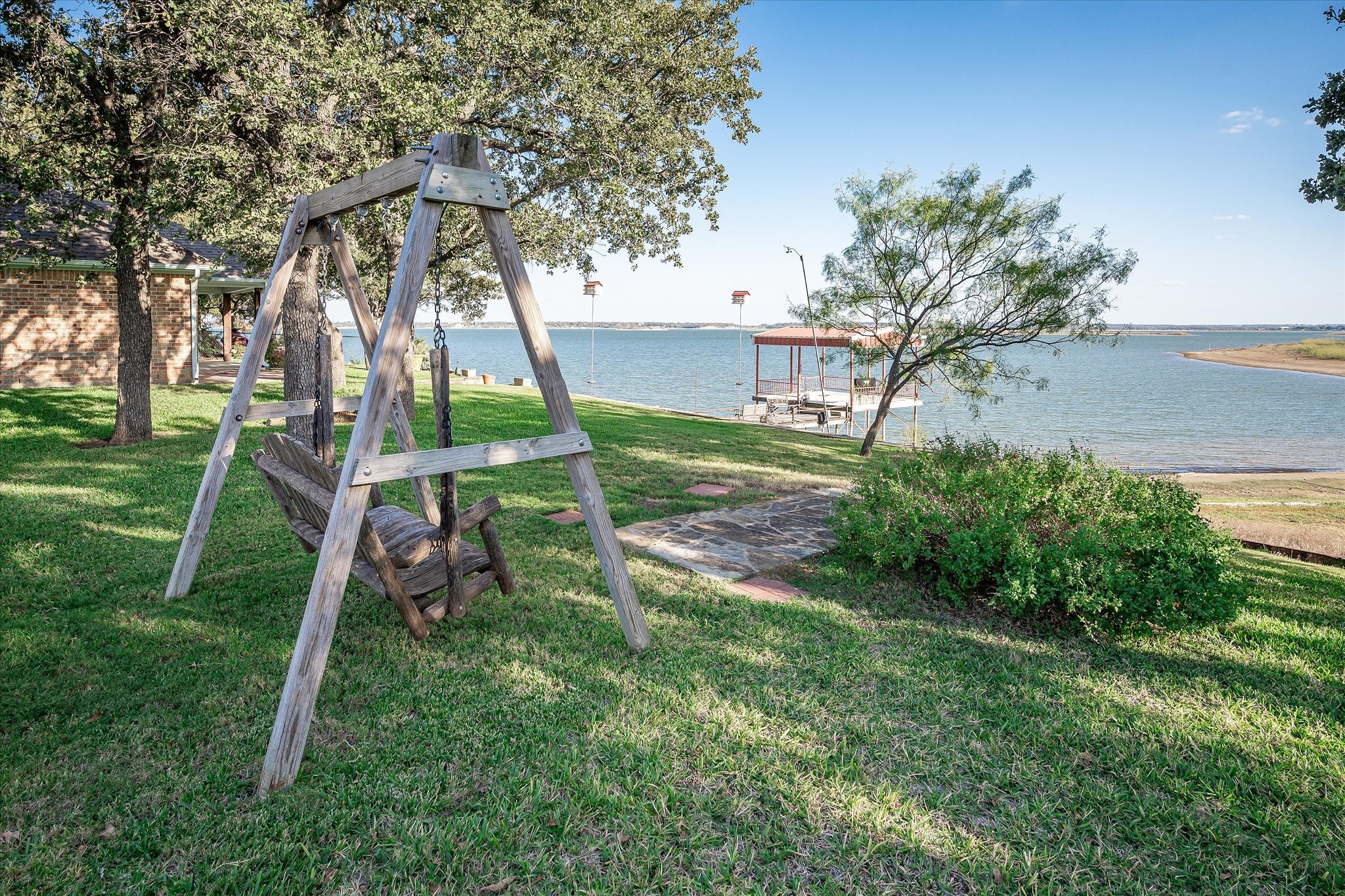 510 Meadow Pond Court