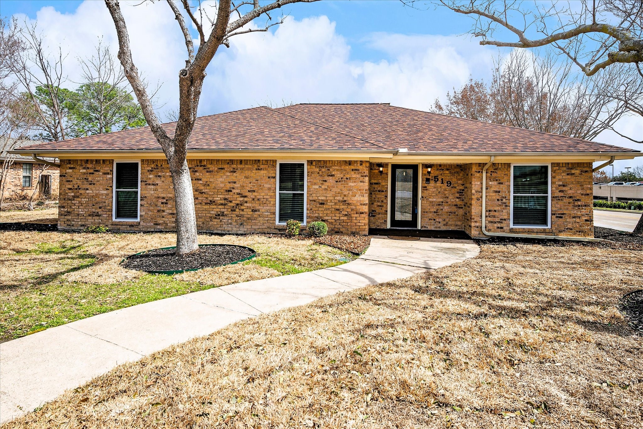 519 Crestview Drive