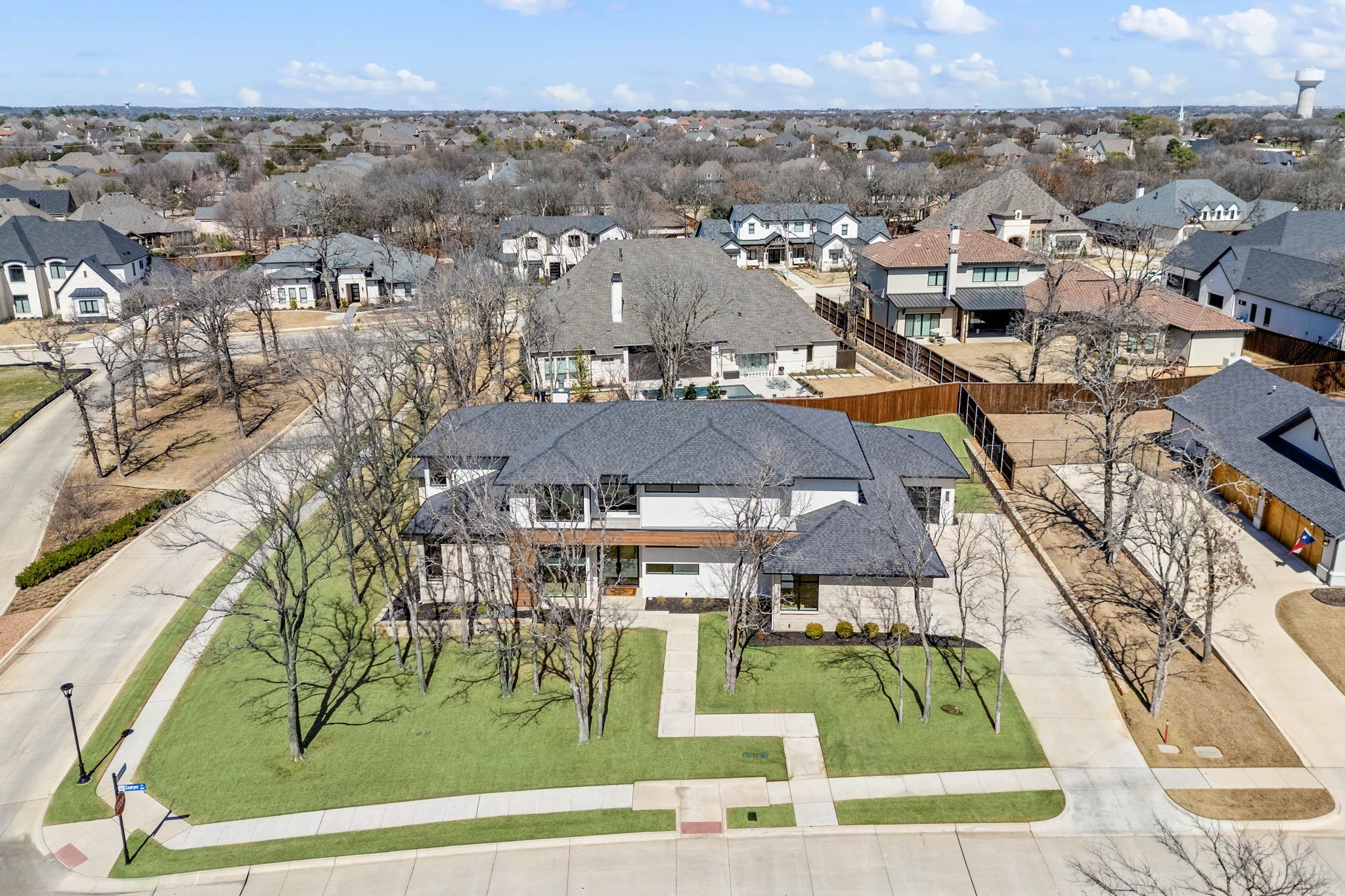712 Sawyer Drive