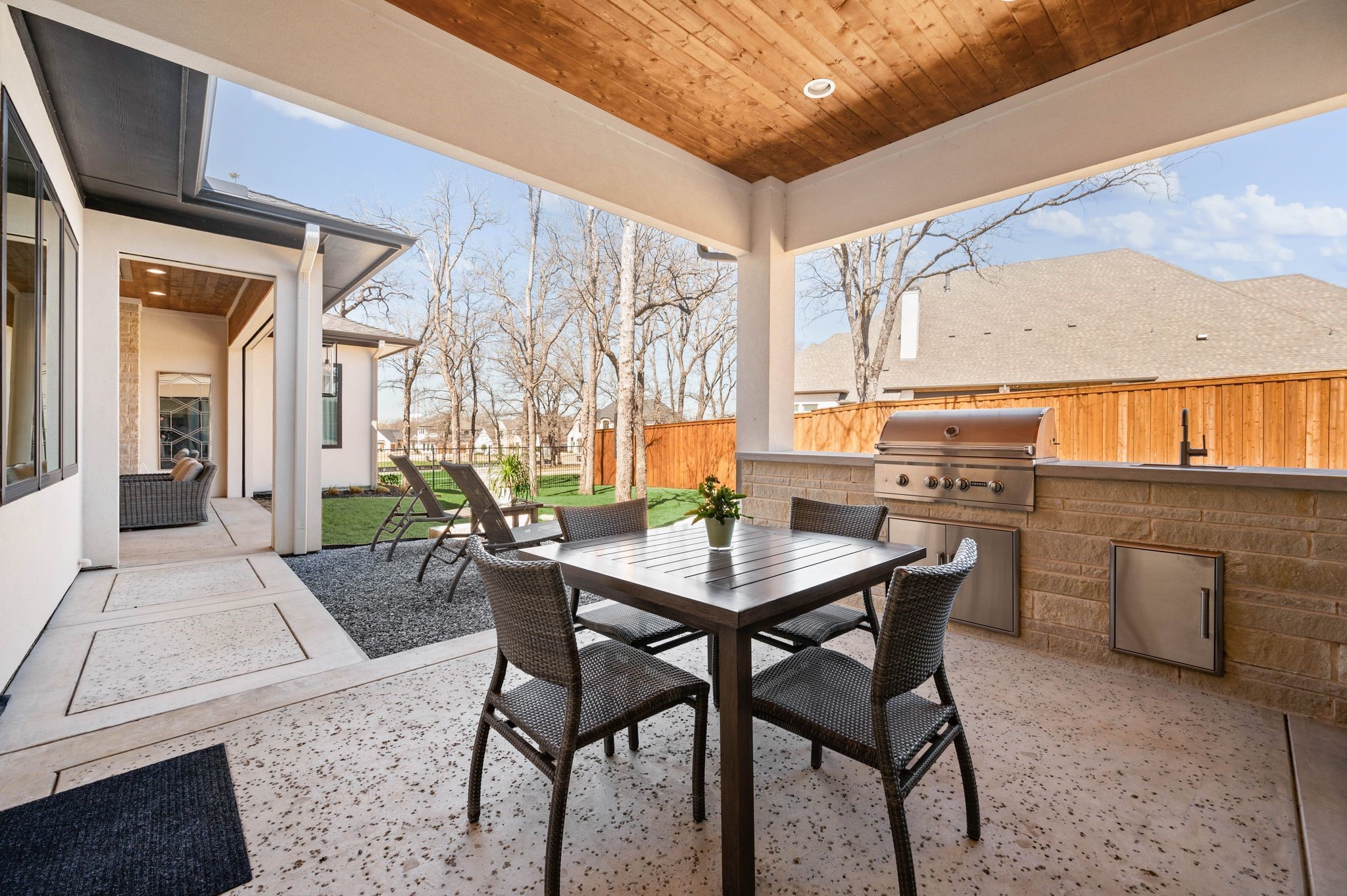 712 Sawyer Drive