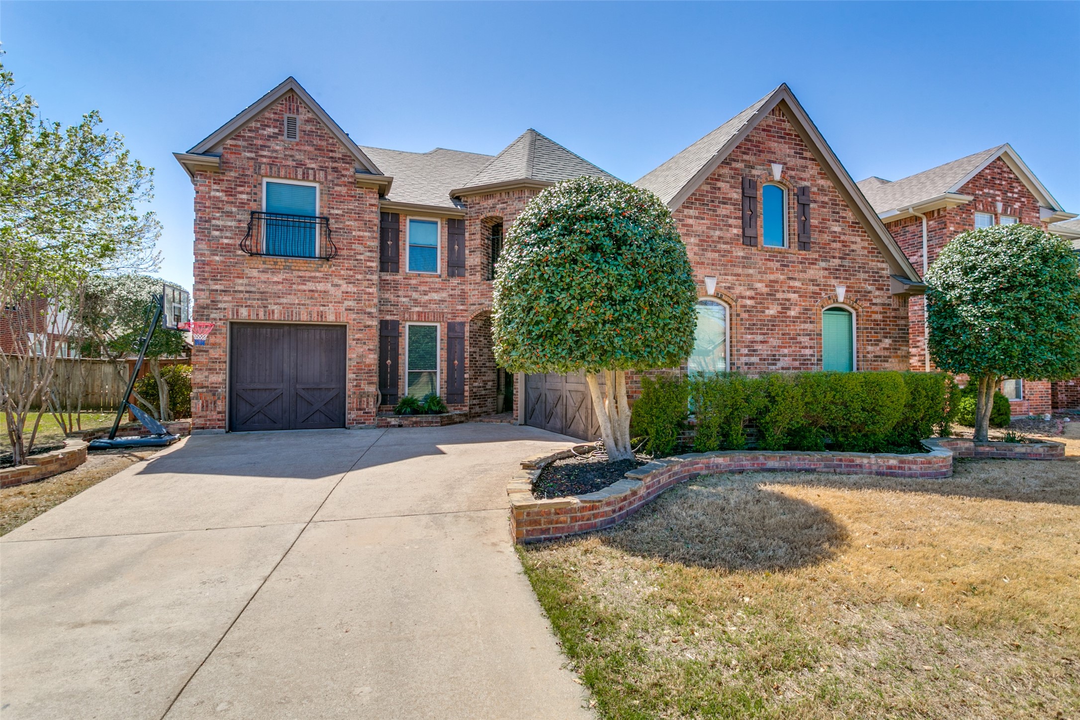 2504 Lakewood Court