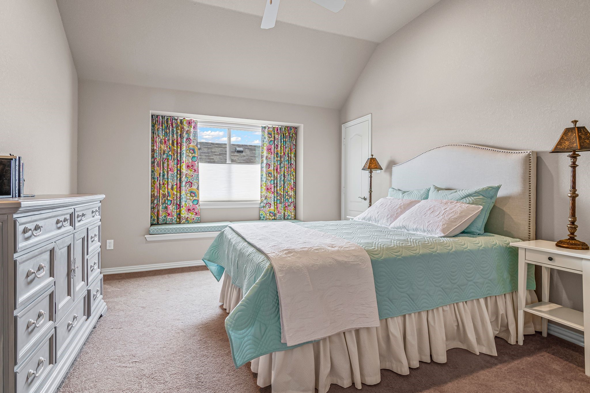 207 Fountainview Drive