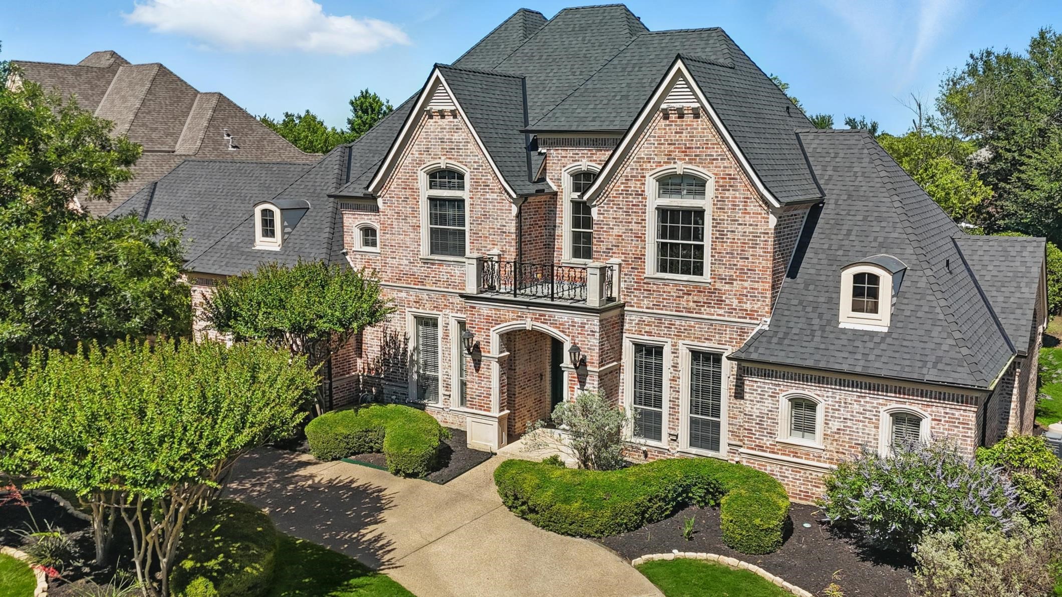 917 Independence Parkway