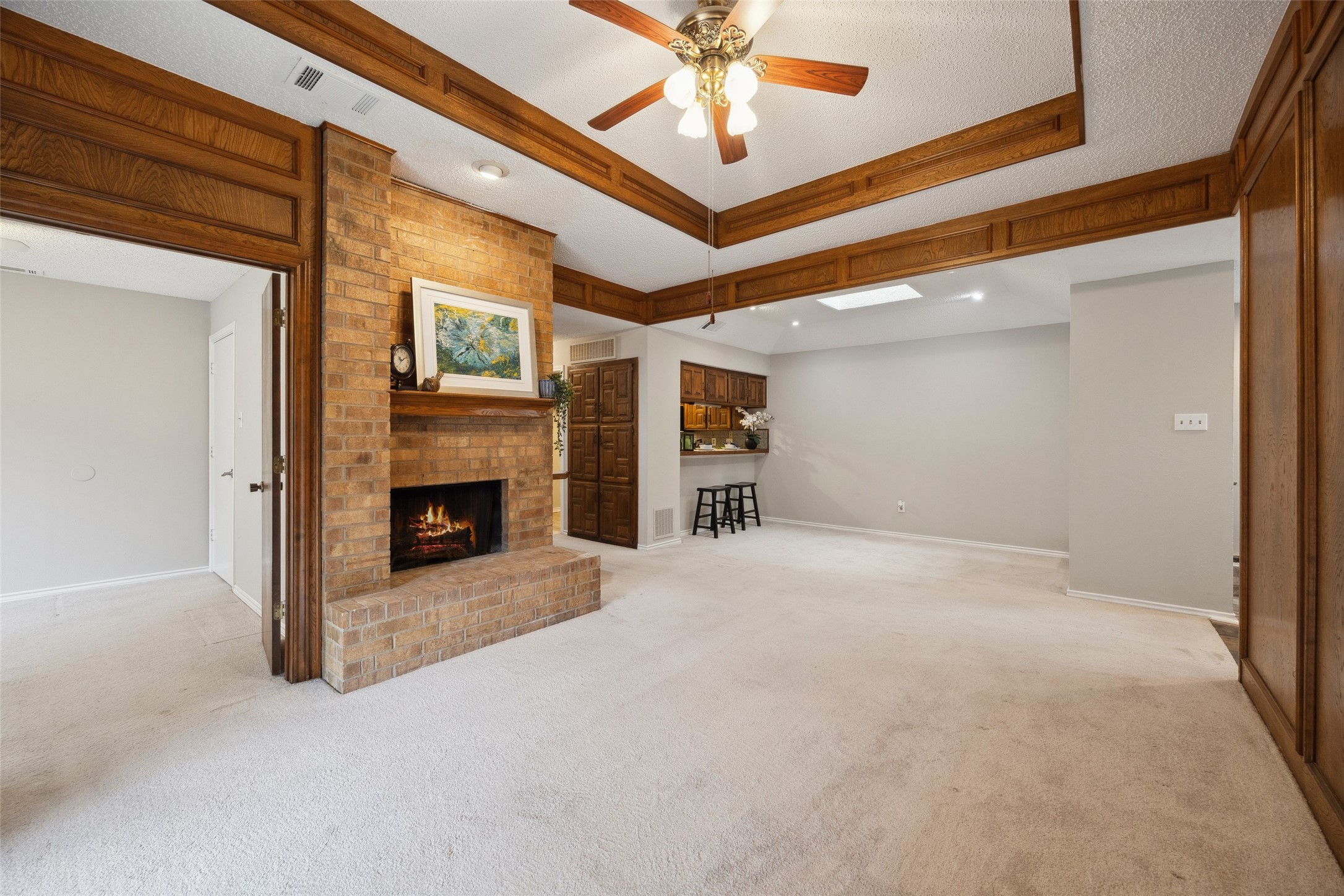 3632 Country Club Drive W