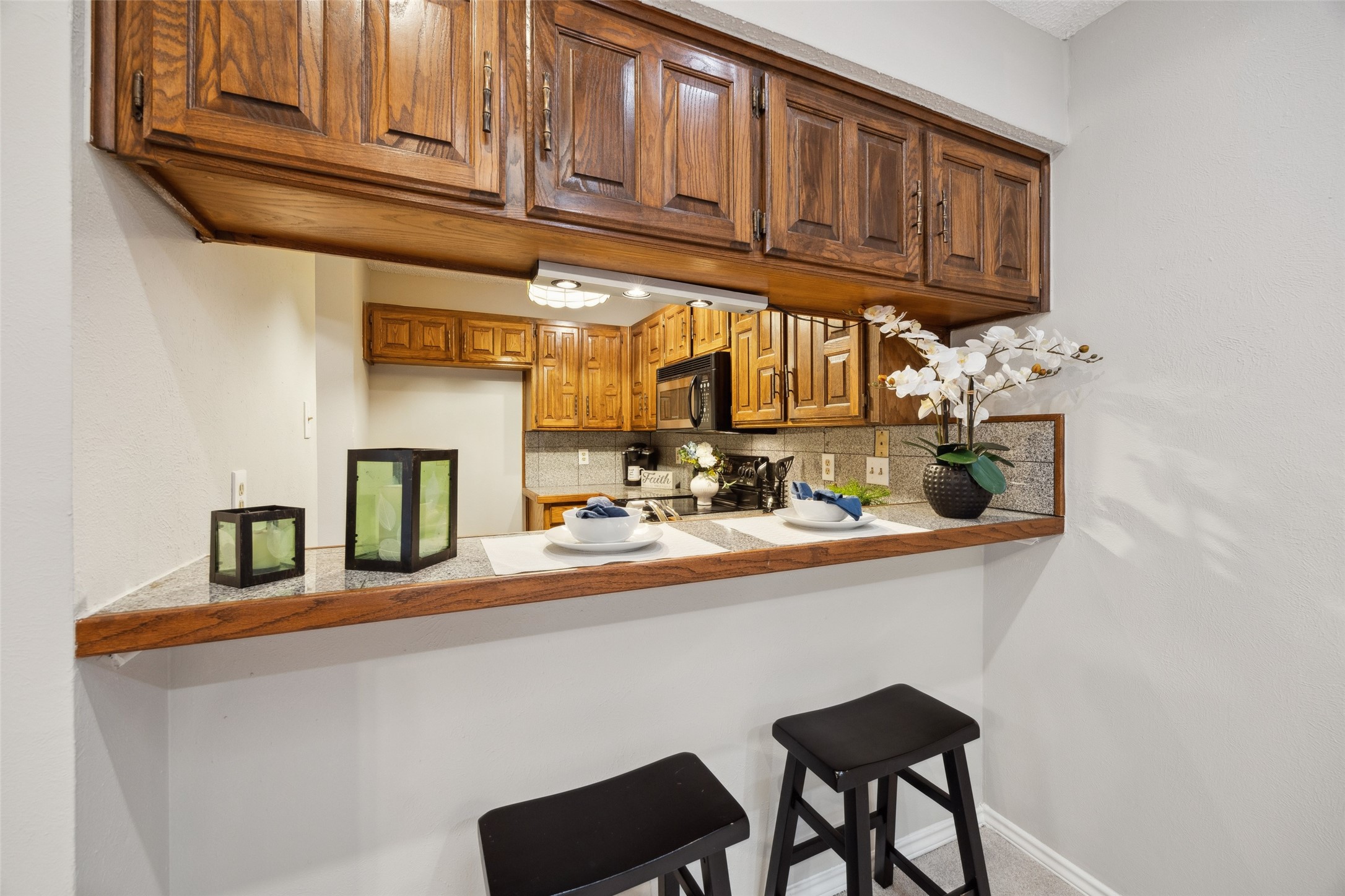 3632 Country Club Drive W