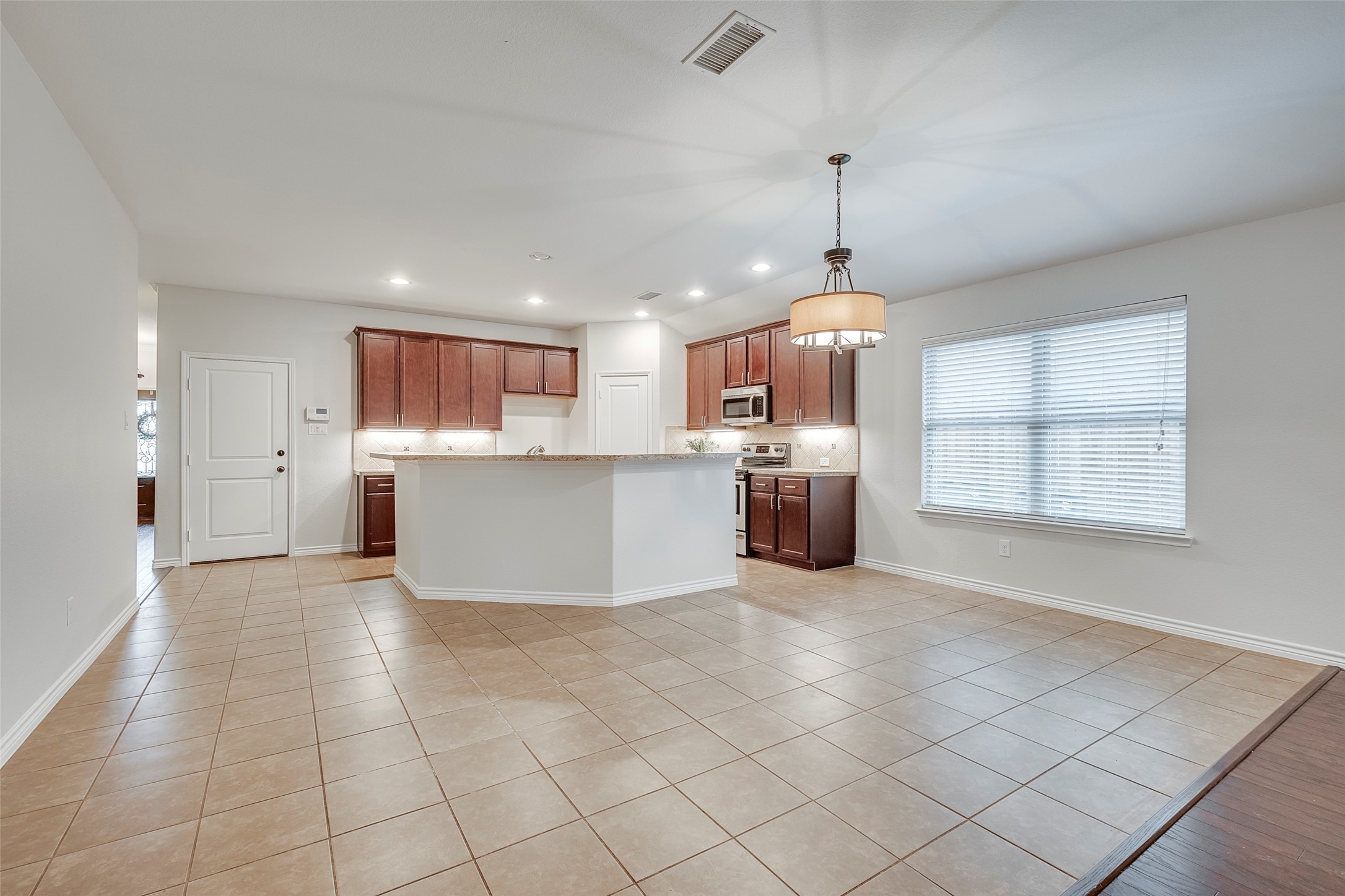 15036 Seventeen Lakes Boulevard