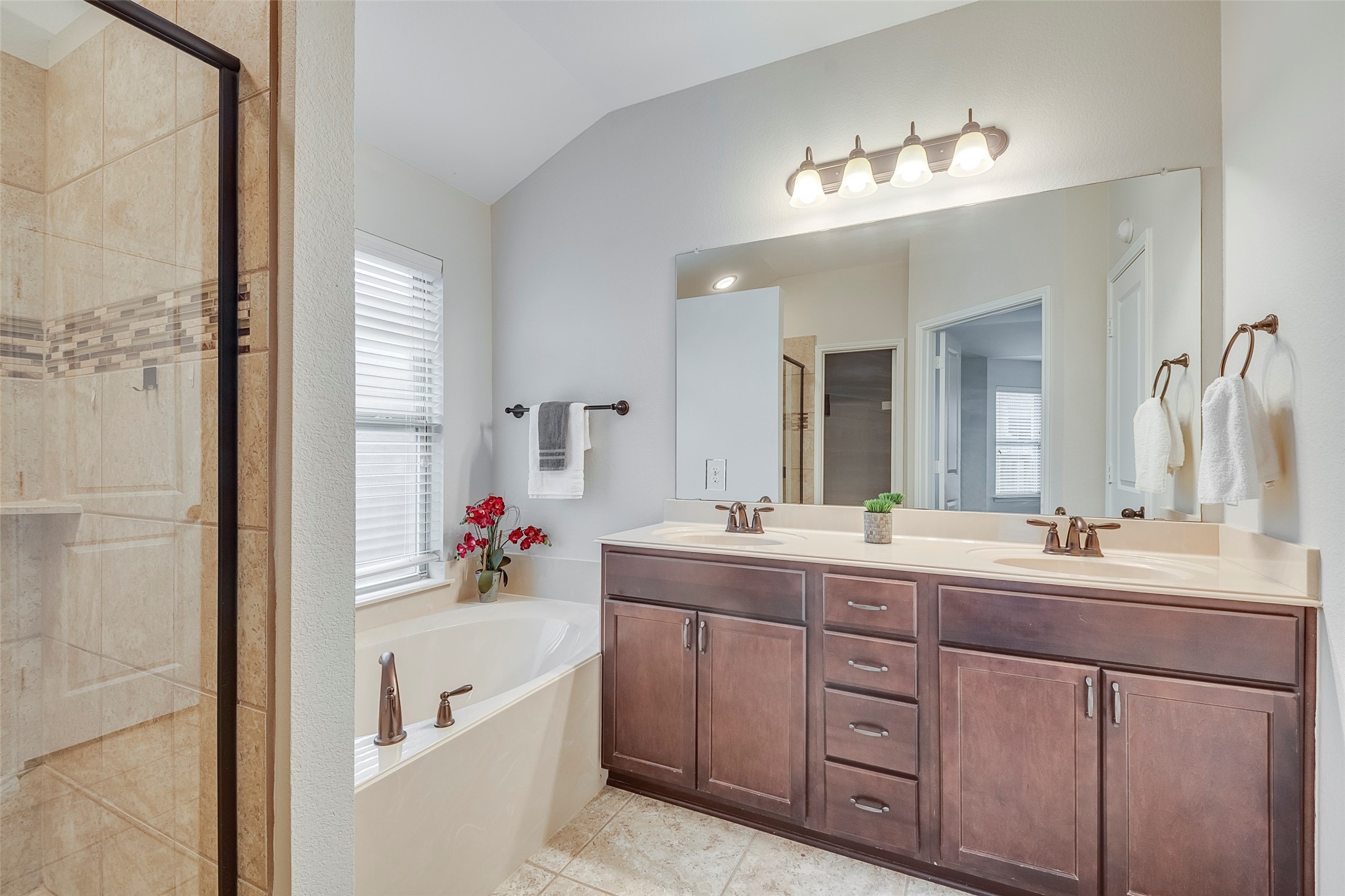 15036 Seventeen Lakes Boulevard