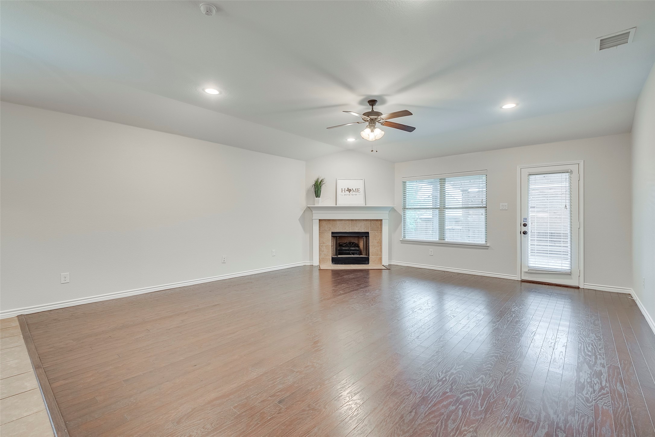 15036 Seventeen Lakes Boulevard