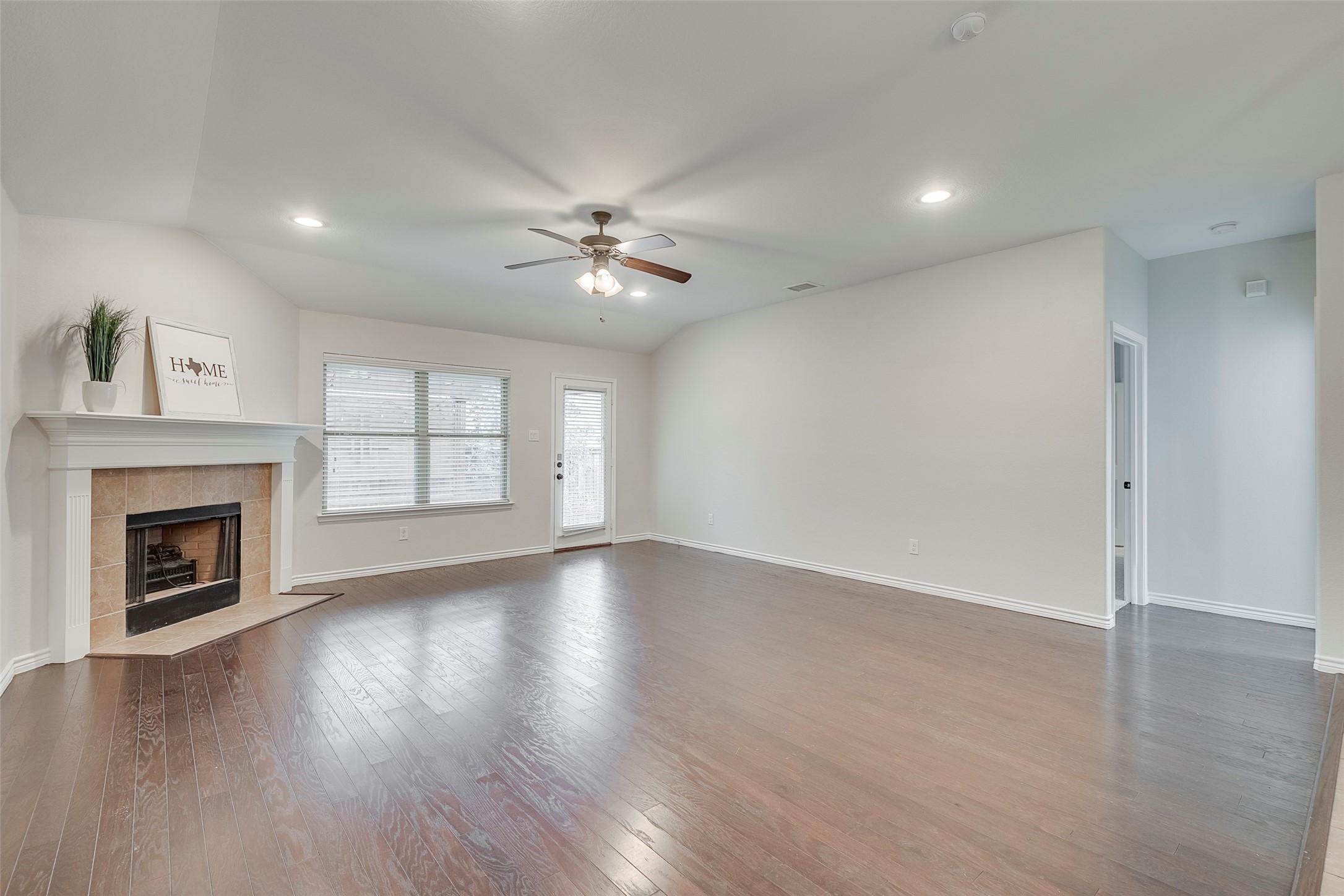 15036 Seventeen Lakes Boulevard