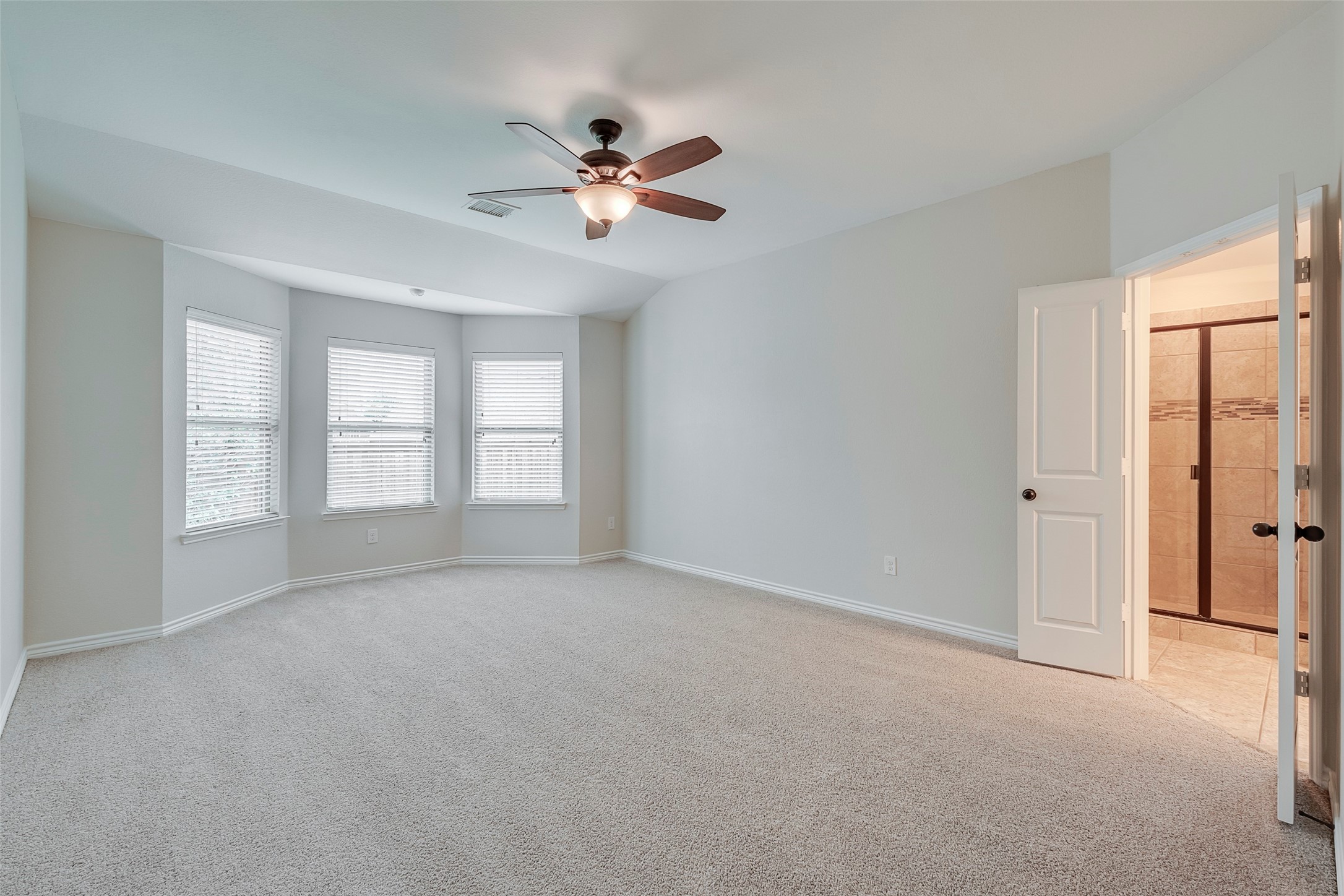 15036 Seventeen Lakes Boulevard