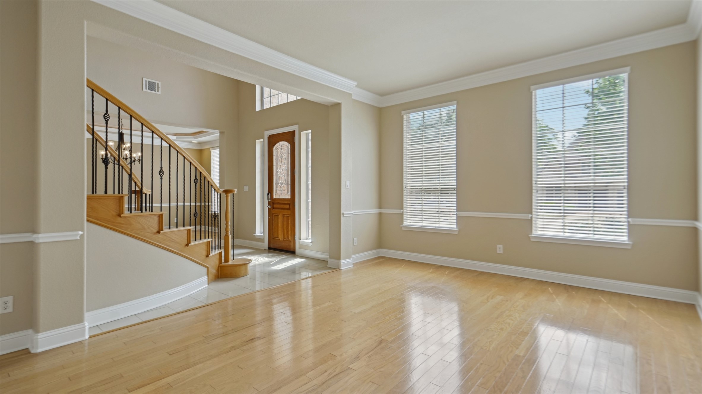 4921 Bob Wills Drive