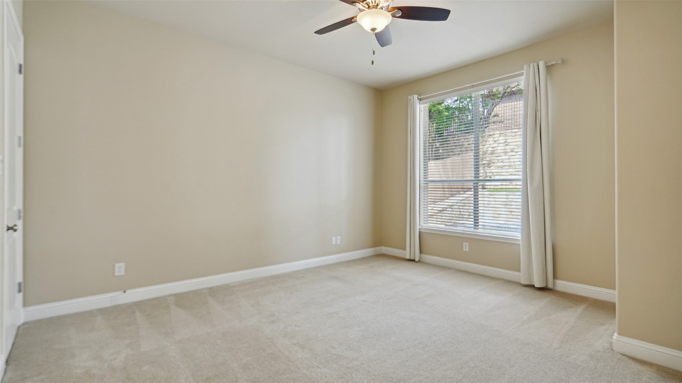 4921 Bob Wills Drive