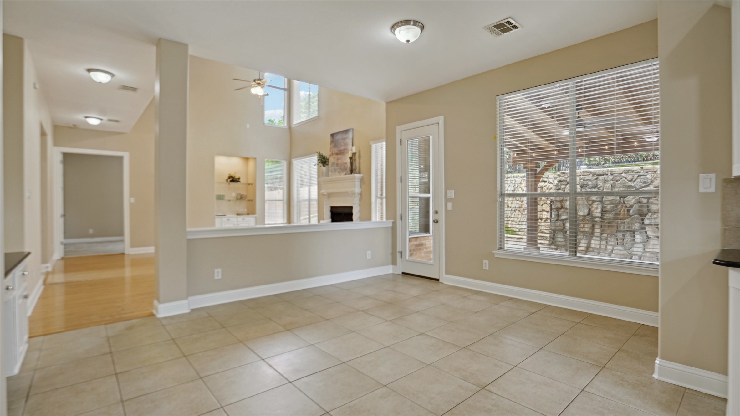 4921 Bob Wills Drive