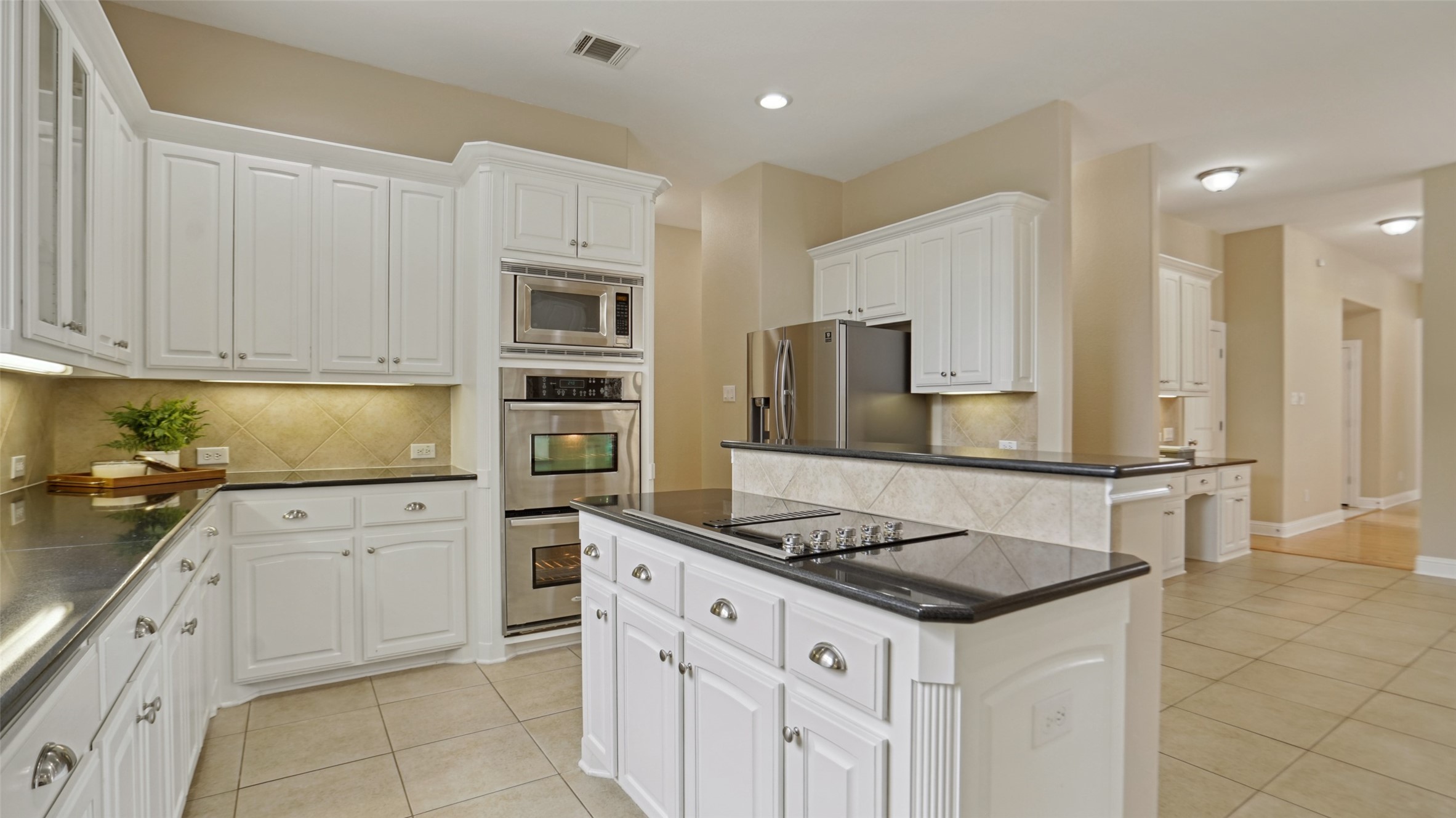 4921 Bob Wills Drive