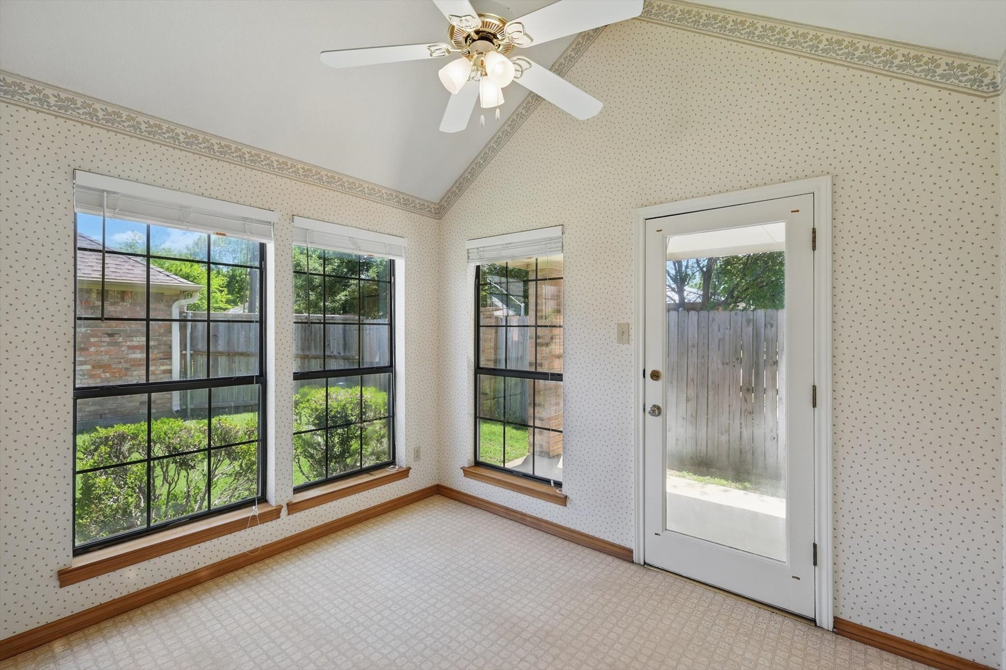 1021 Olde Towne Drive