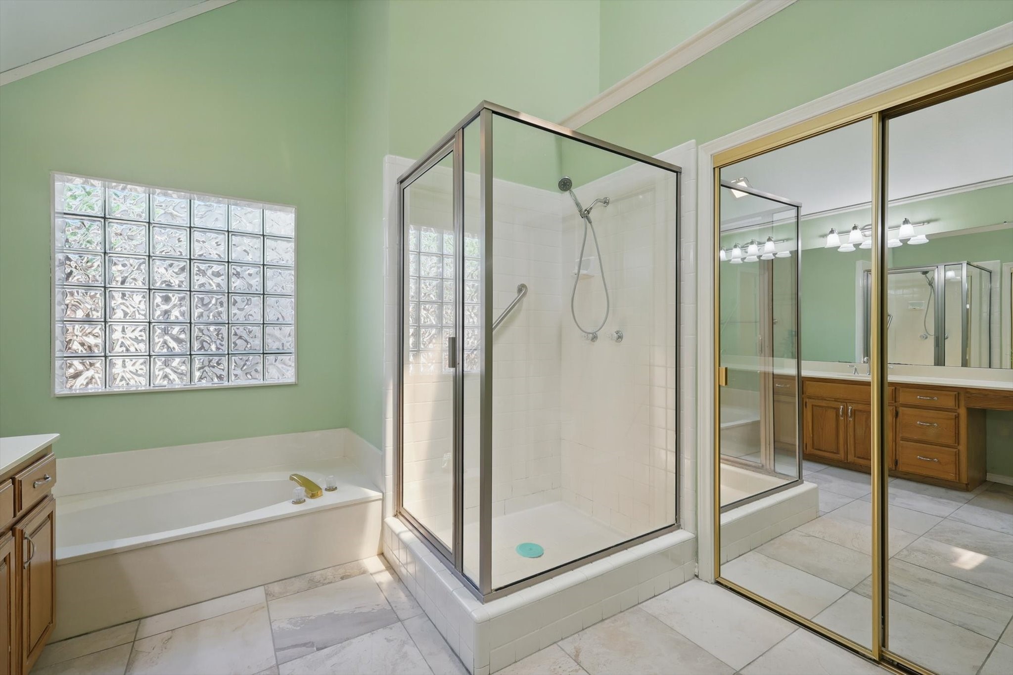 1021 Olde Towne Drive