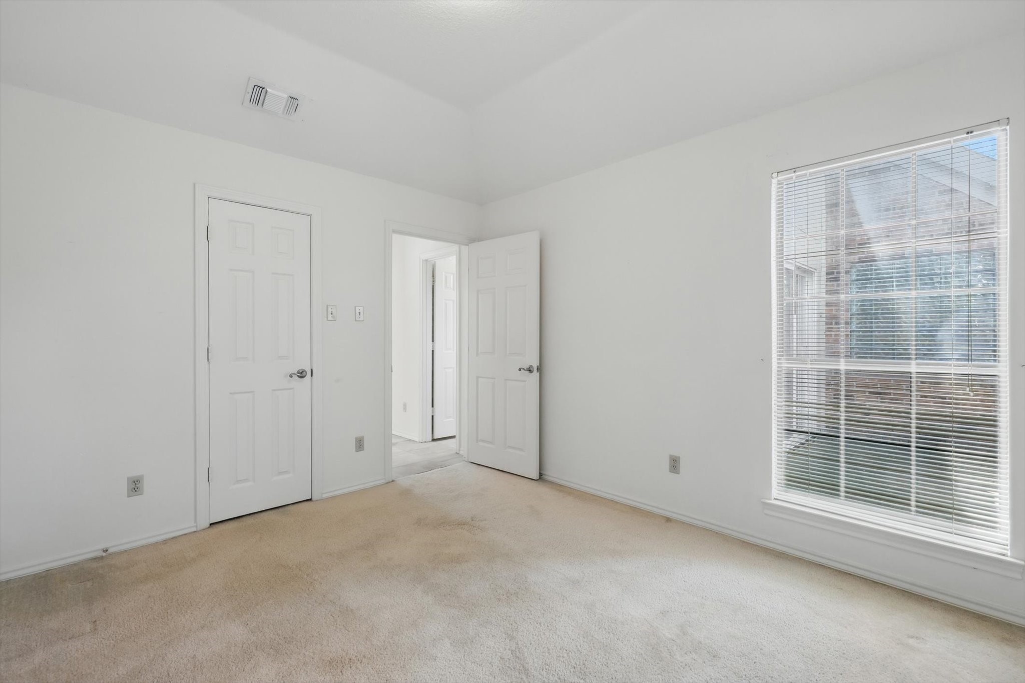 1021 Olde Towne Drive