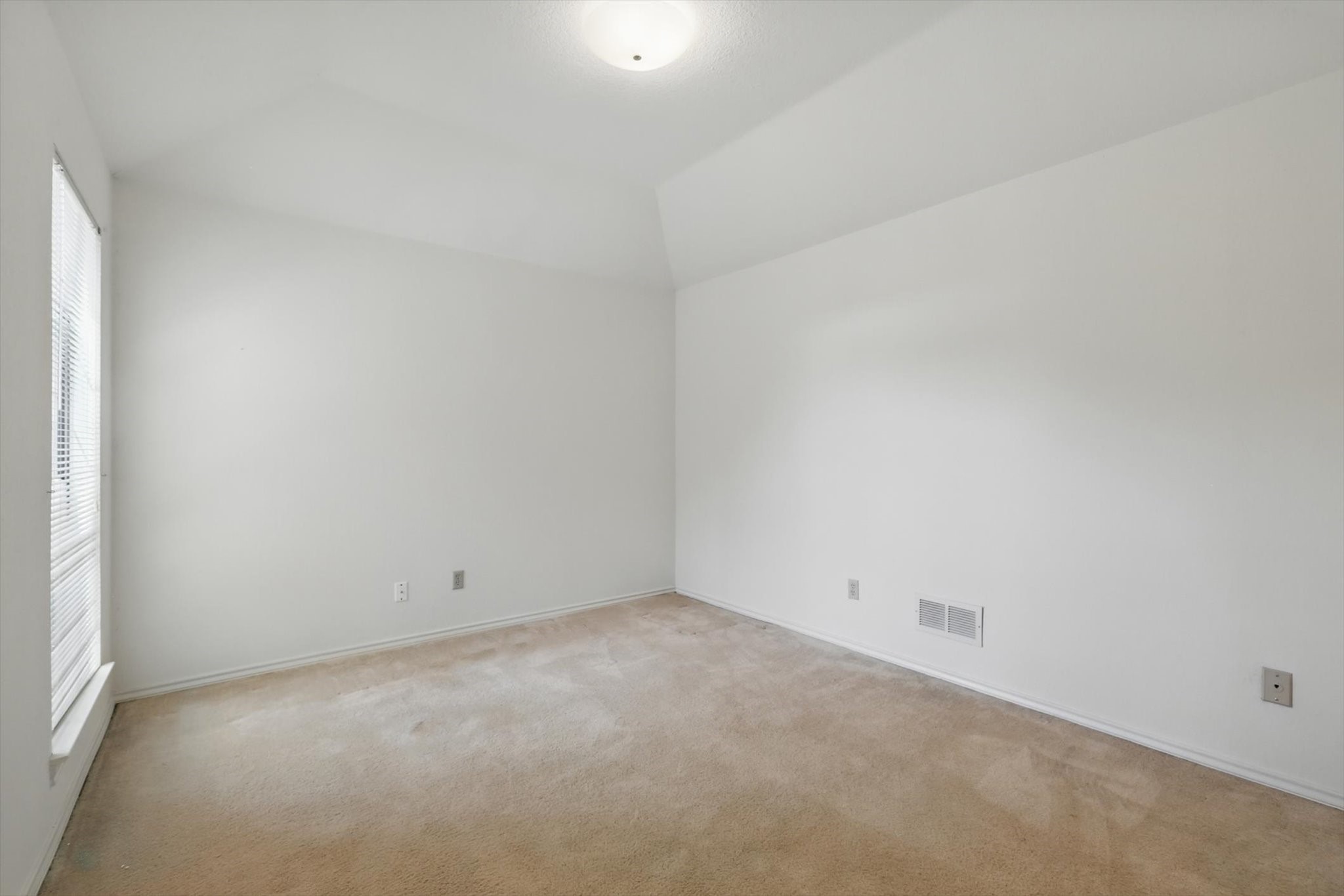 1021 Olde Towne Drive