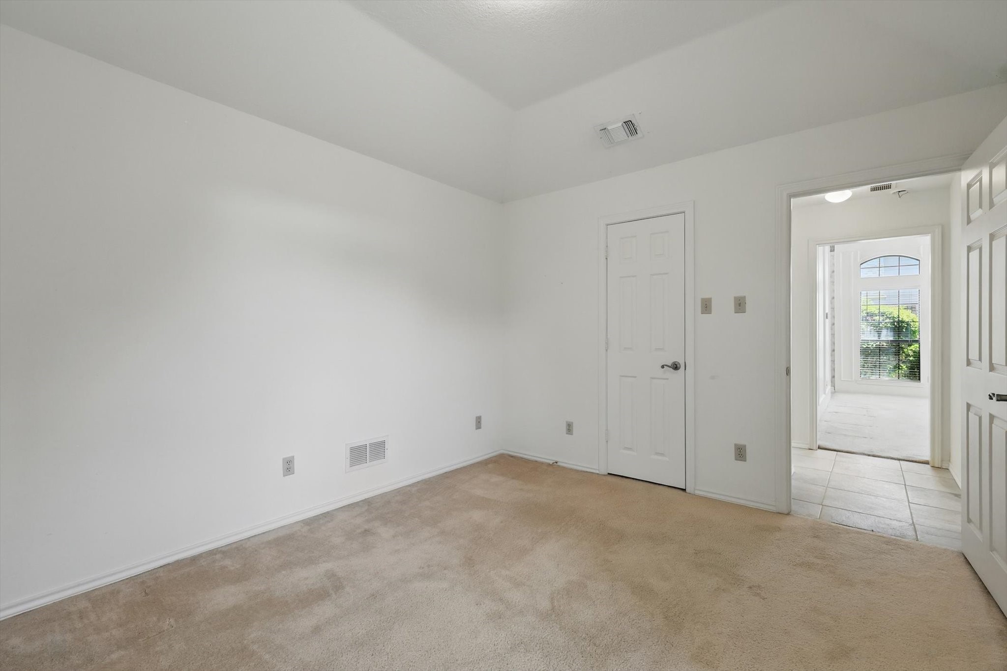 1021 Olde Towne Drive