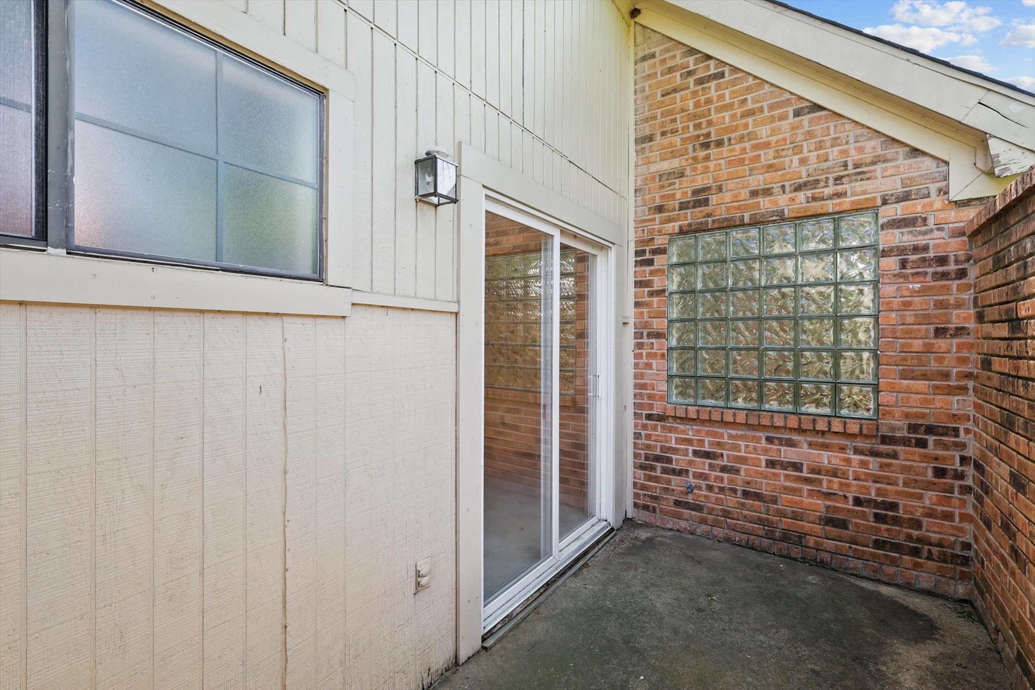 1021 Olde Towne Drive