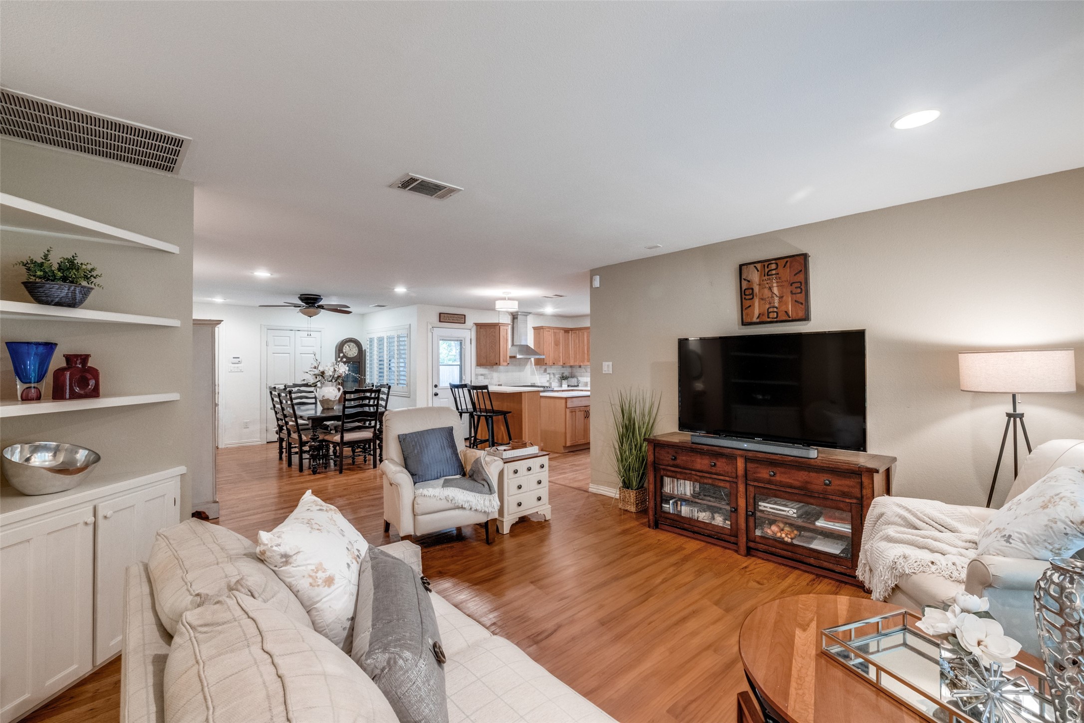 1400 W Tucker Boulevard