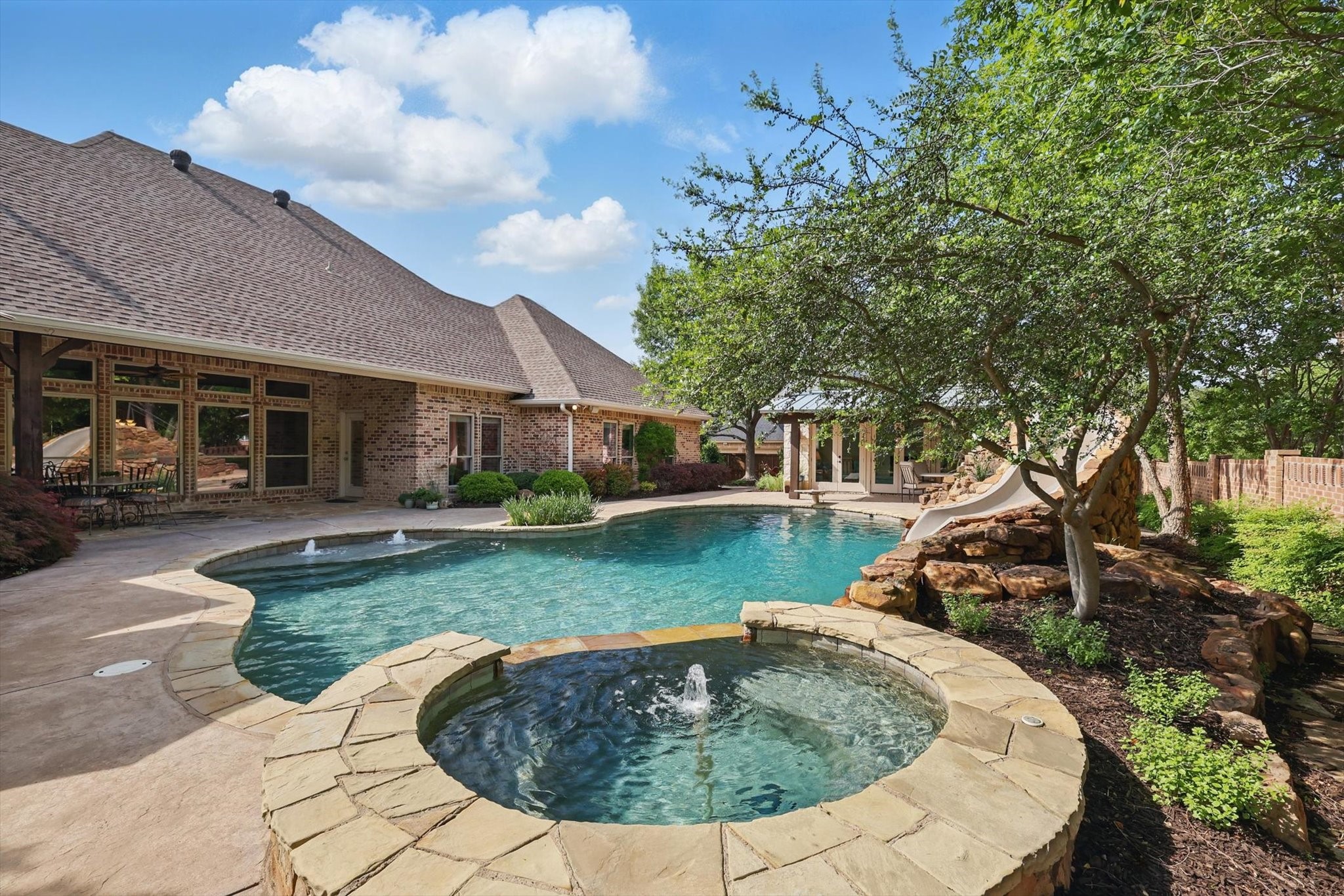 1021 Meandering Woods Drive