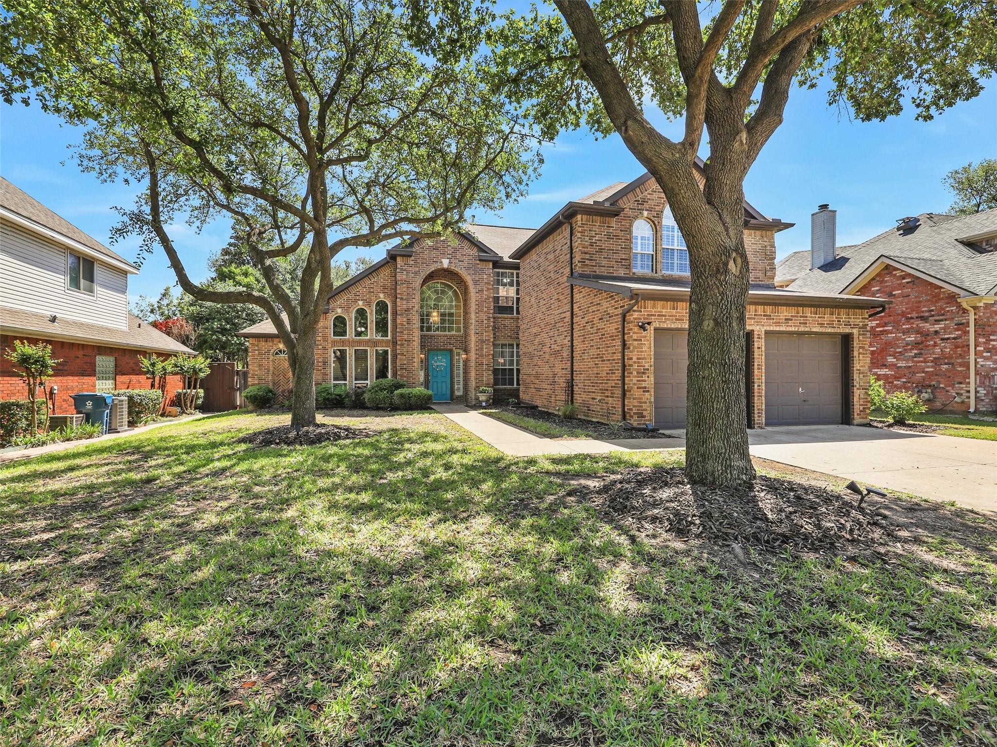 2304 Hickory Leaf Lane