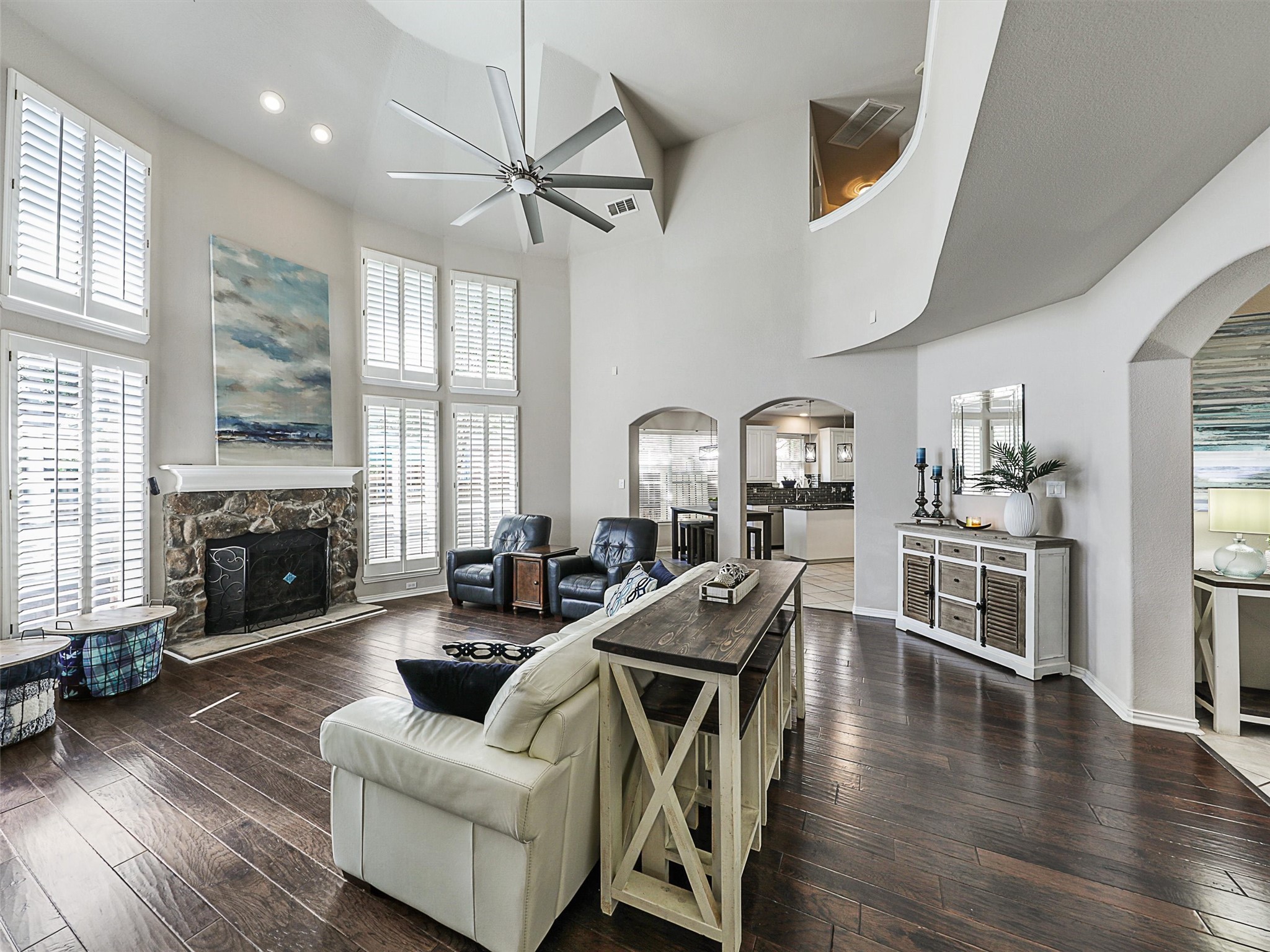 2304 Hickory Leaf Lane