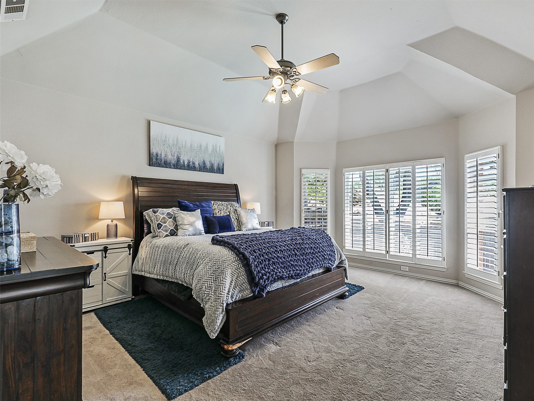 2304 Hickory Leaf Lane