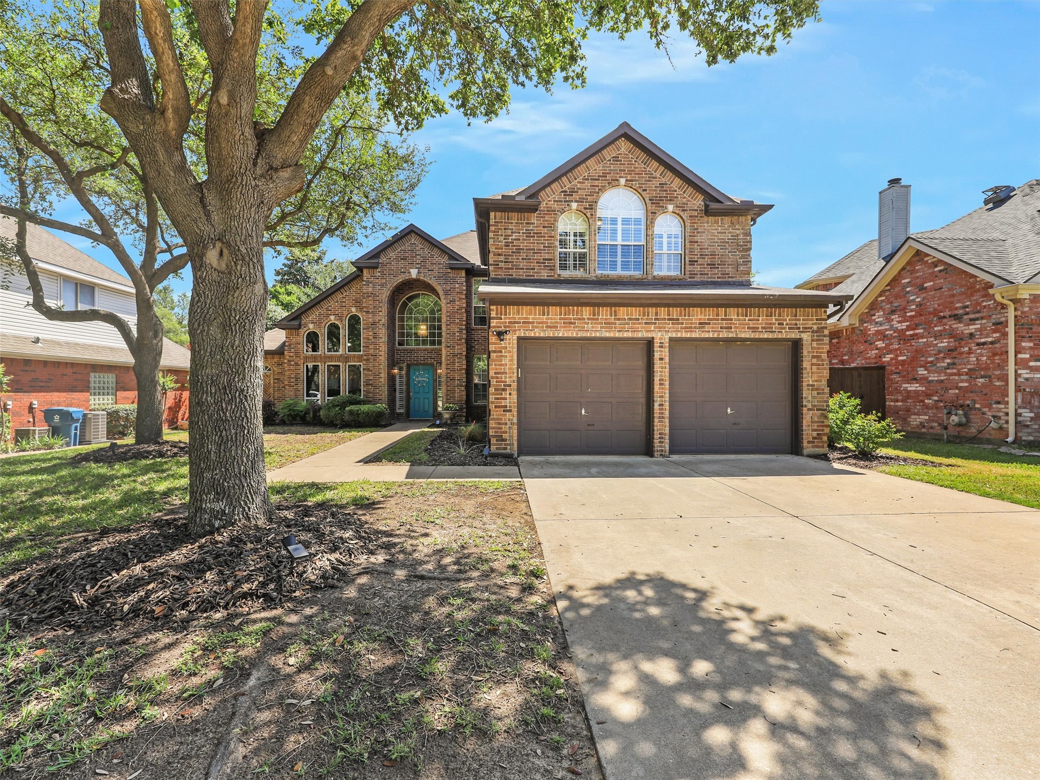 2304 Hickory Leaf Lane