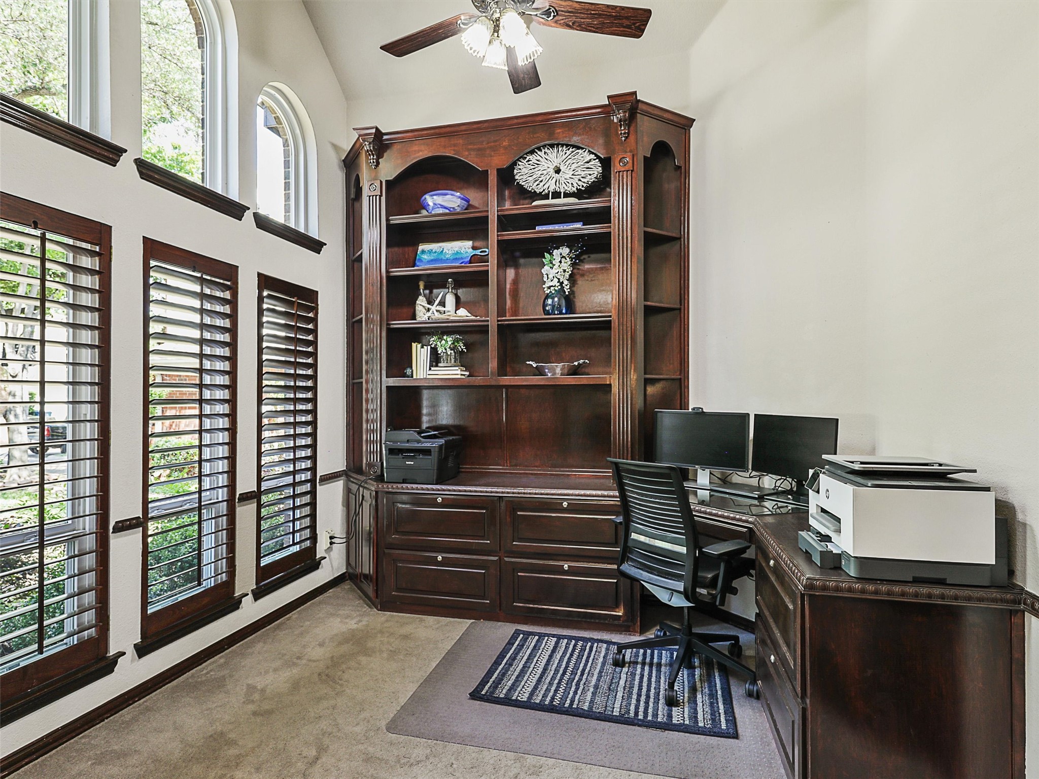 2304 Hickory Leaf Lane