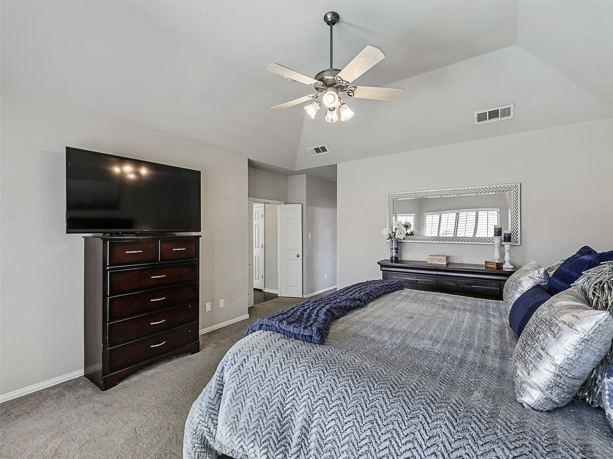 2304 Hickory Leaf Lane