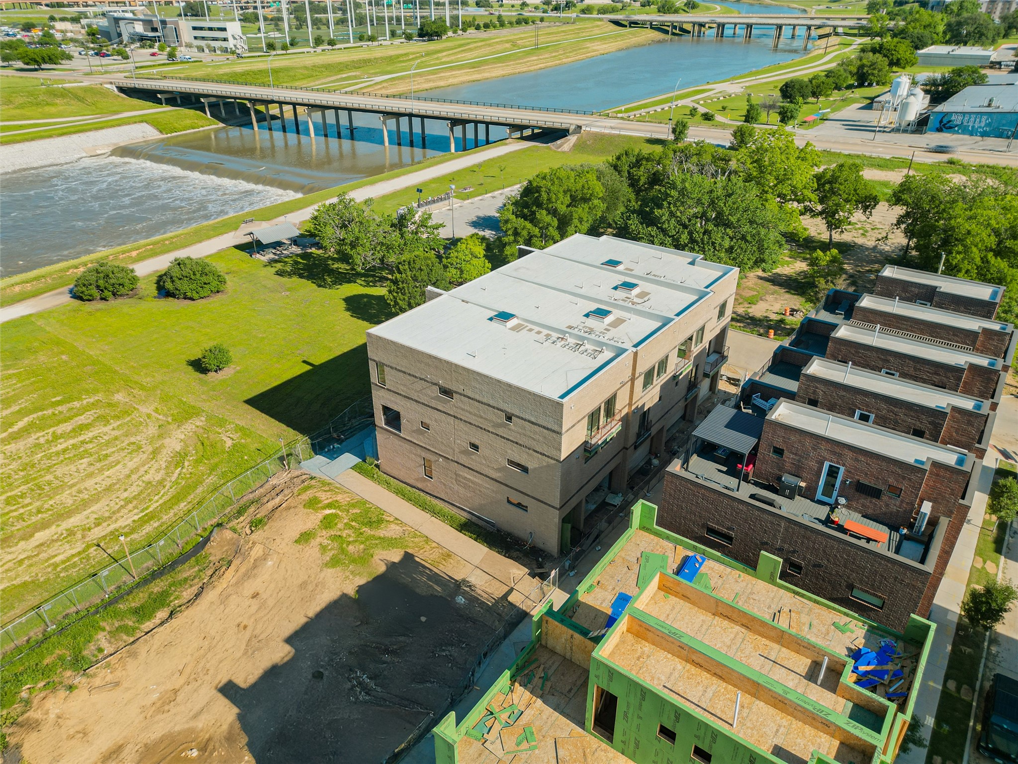 408 Vista Buena Trail