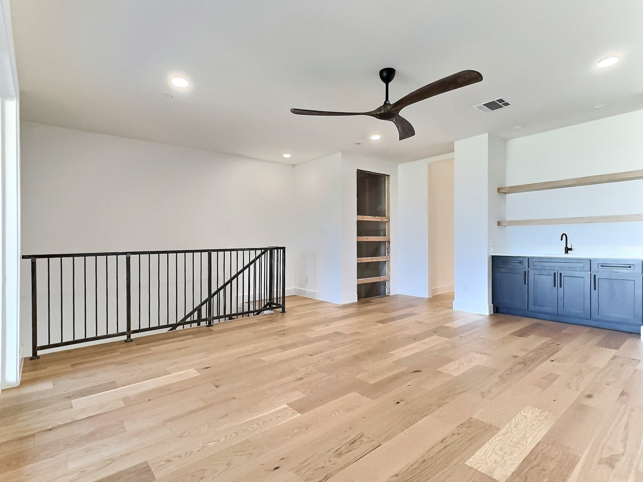 412 Vista Buena Trail